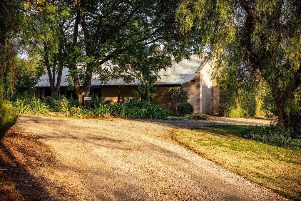 Seppeltsfield Vineyard Cottage Luxury Romantic Getaway