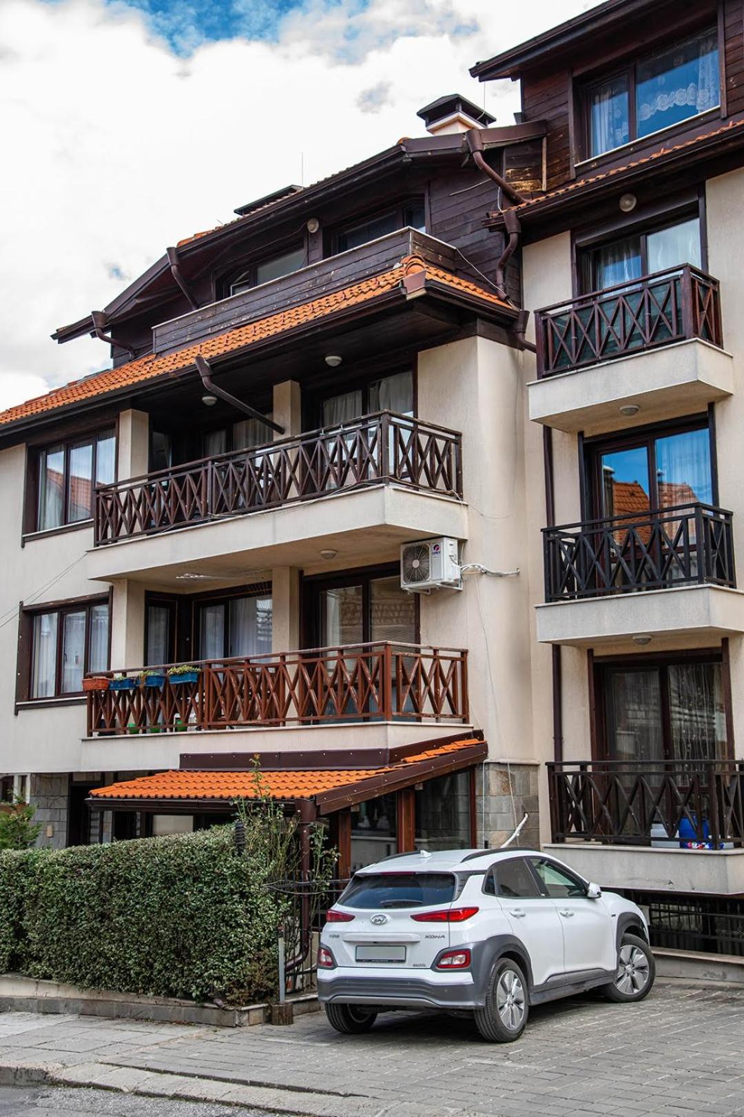 Bansko Vacations - Bansko Ski Apartment - Property Image 3