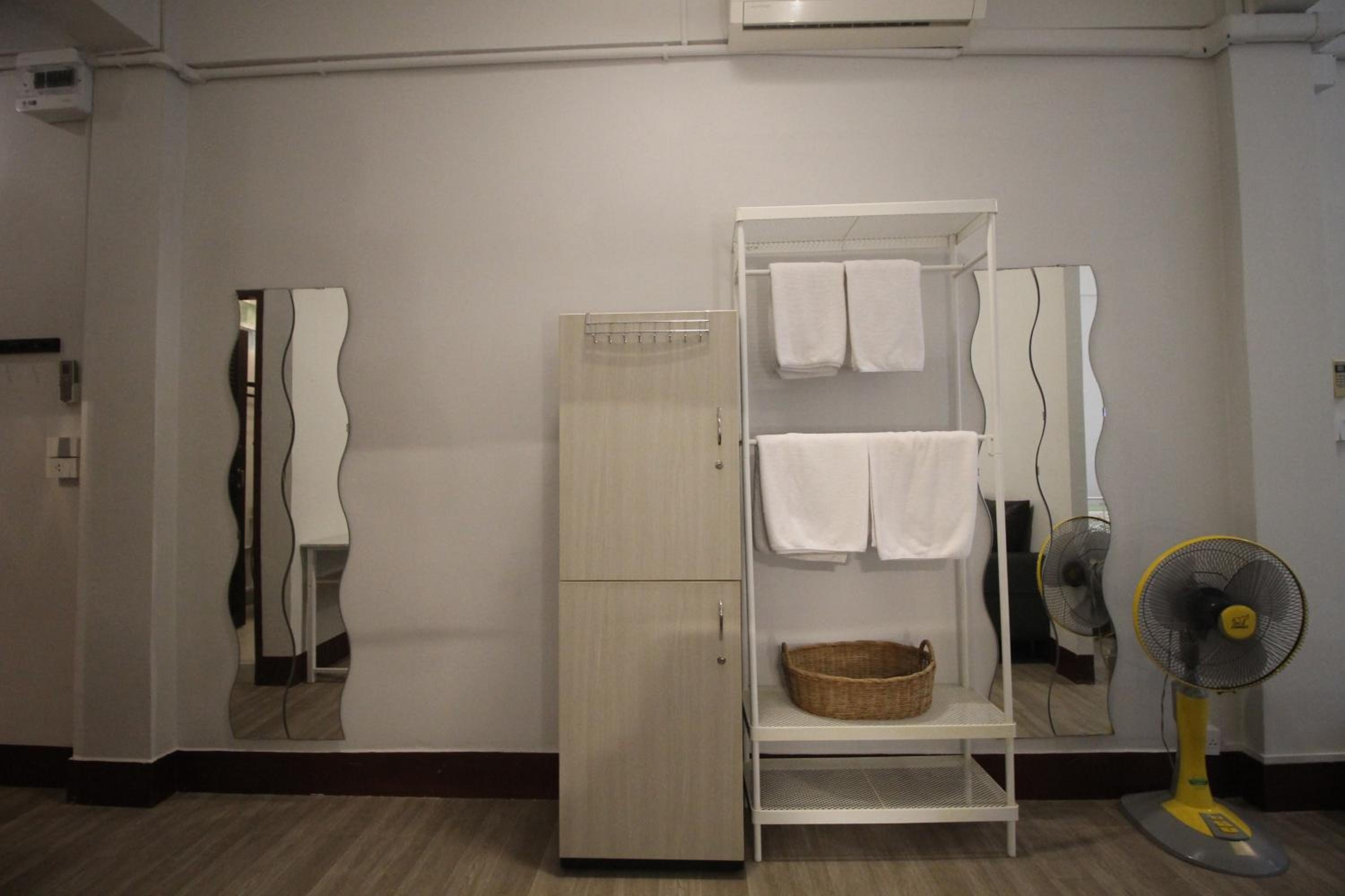 Baan Nampetch Hostel