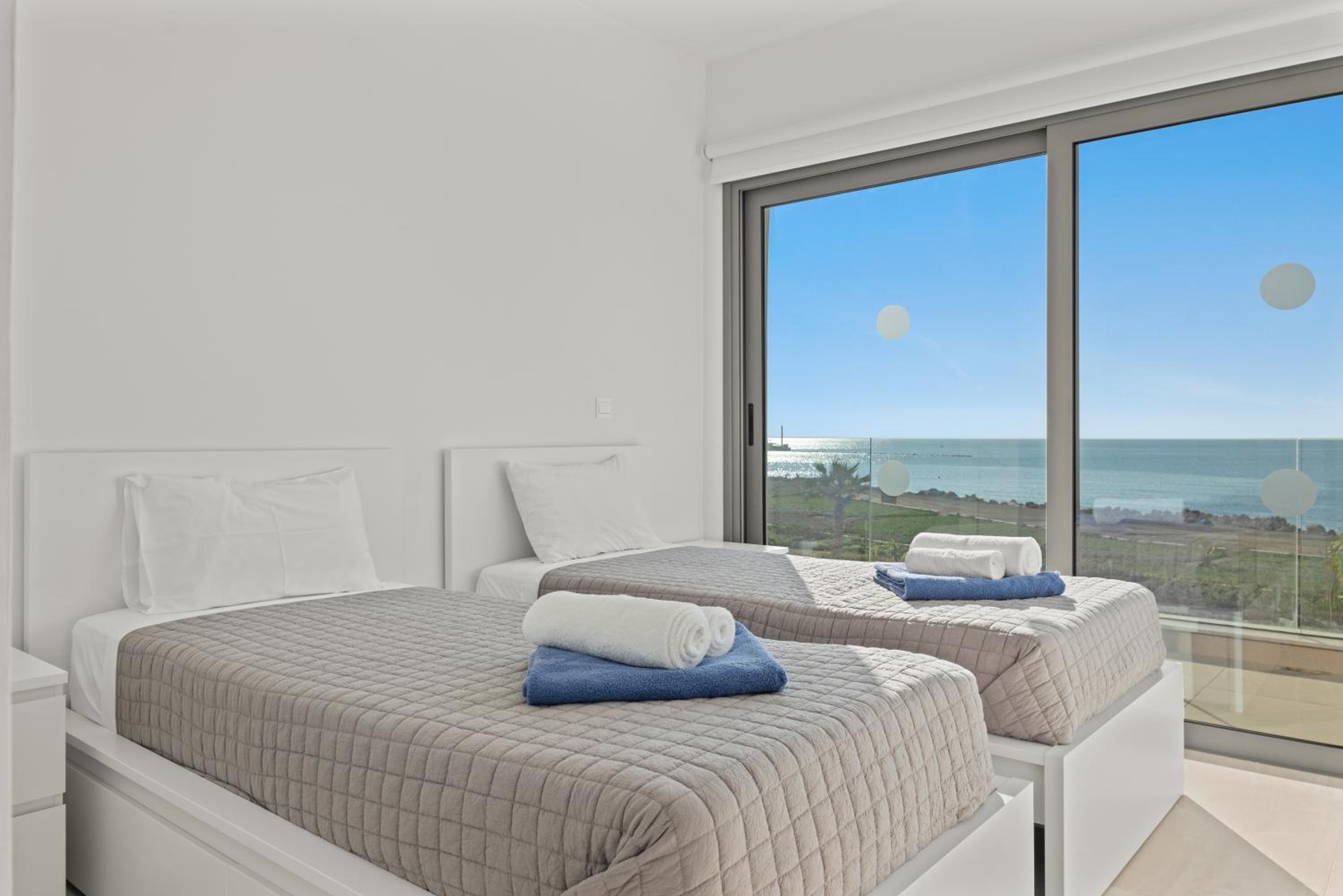 Serenity Waves Villa 3