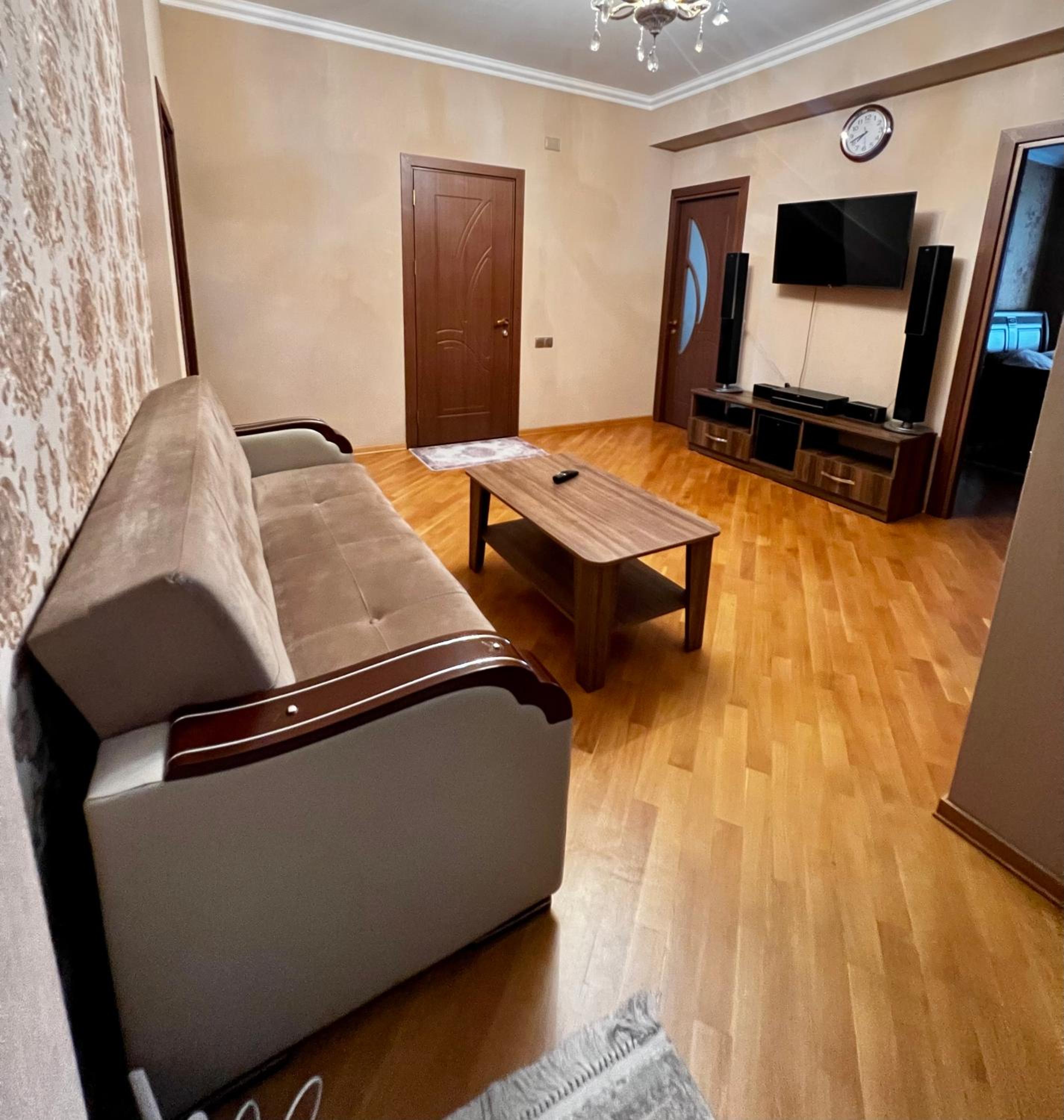 Apartment near Statistics Circle