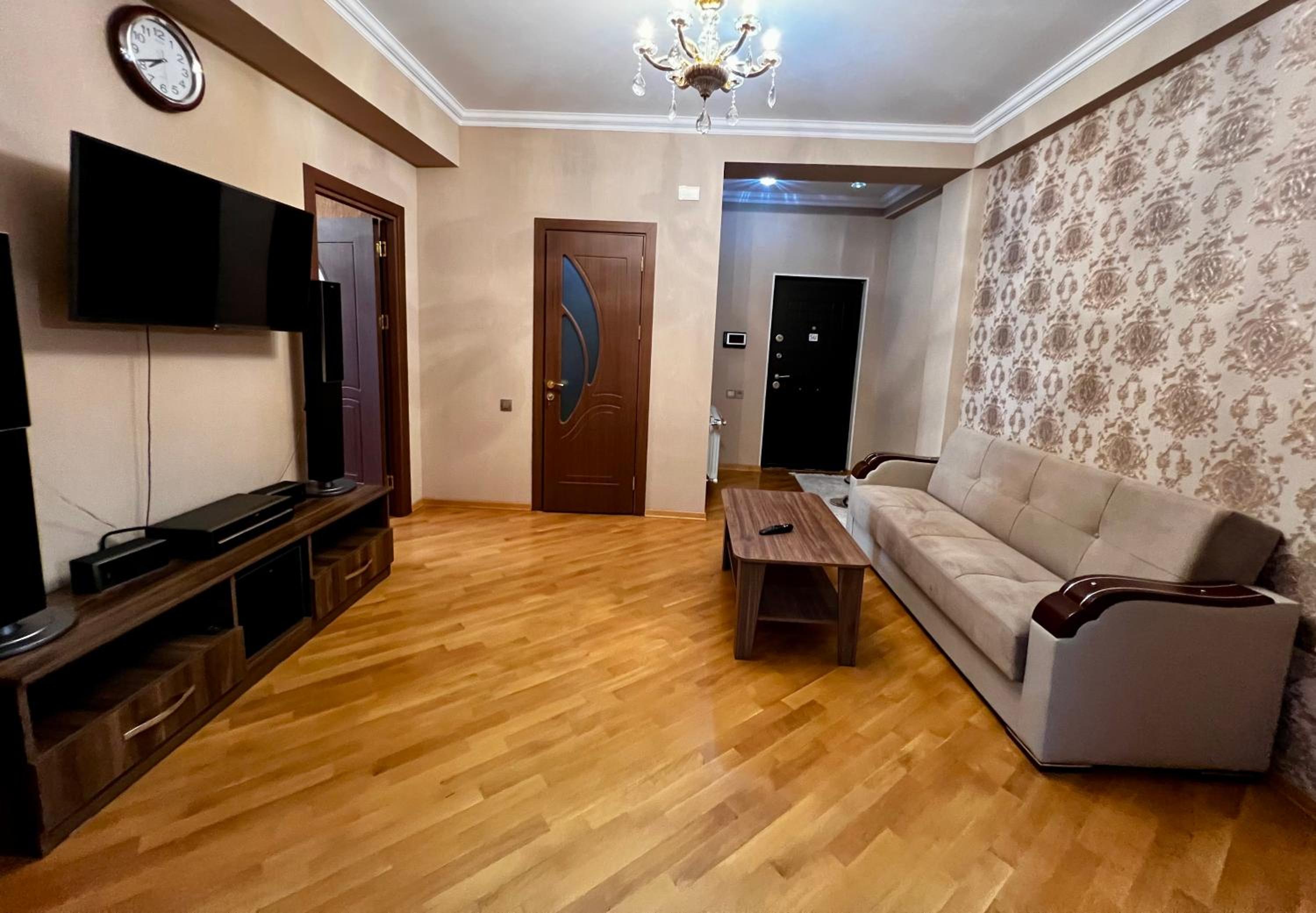 Apartment near Statistics Circle