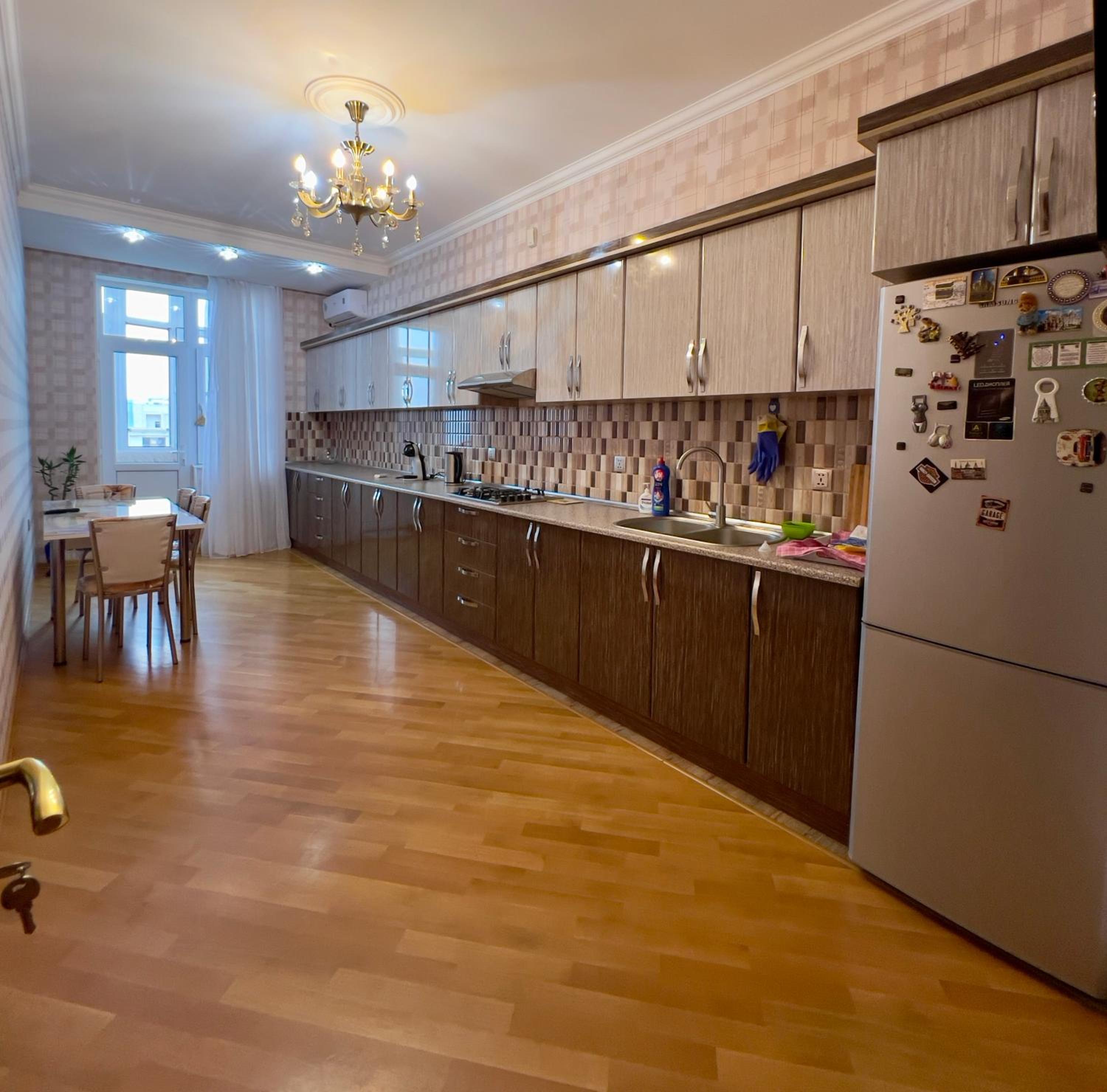 Apartment near Statistics Circle