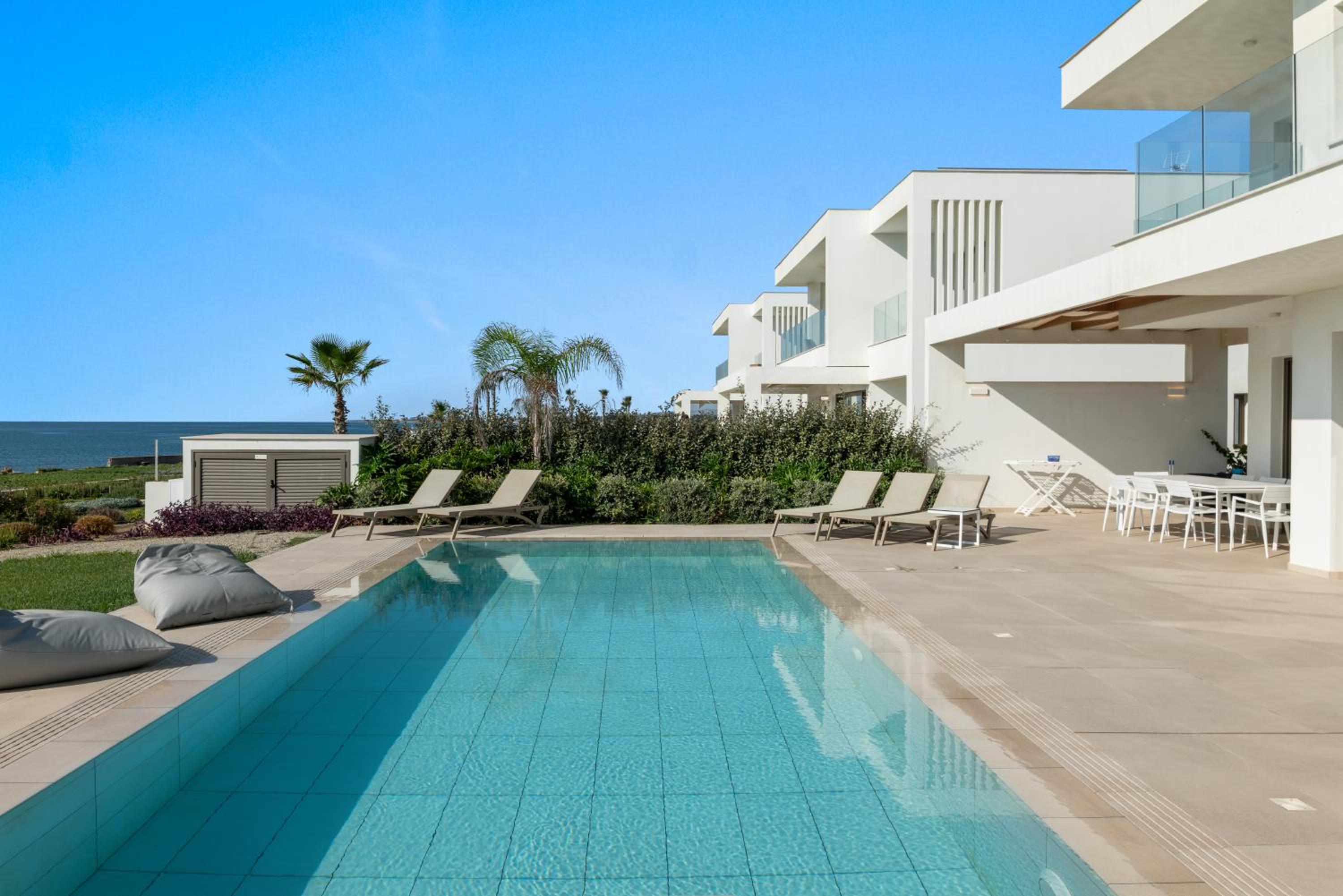 Serenity Waves Villa 3