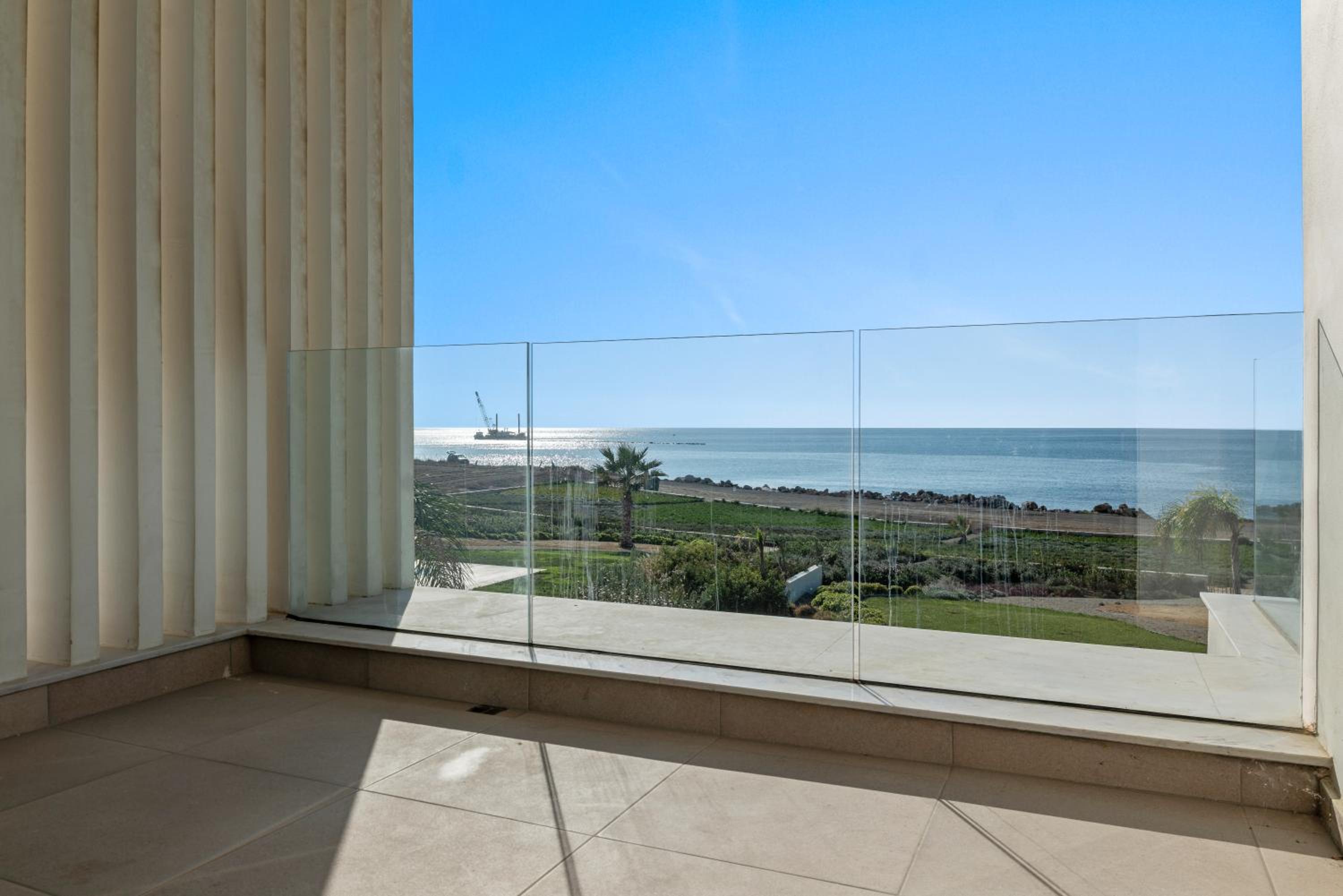 Serenity Waves Villa 3