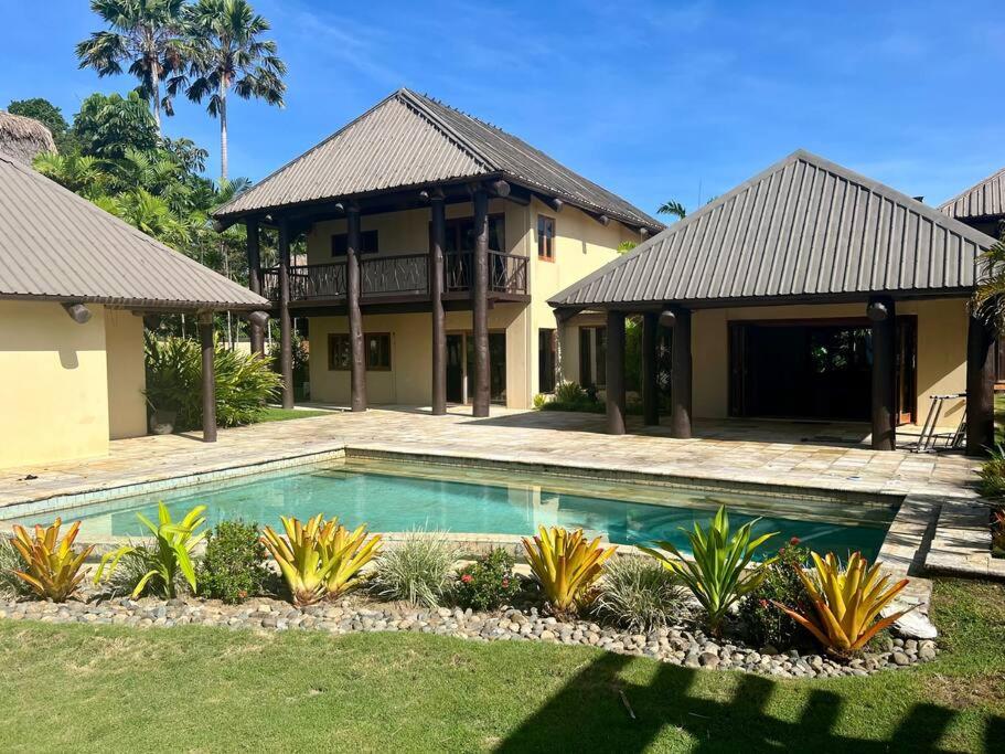 4 Bedroom viktorpoelen at myyah oo com Villa Poelen - view 11