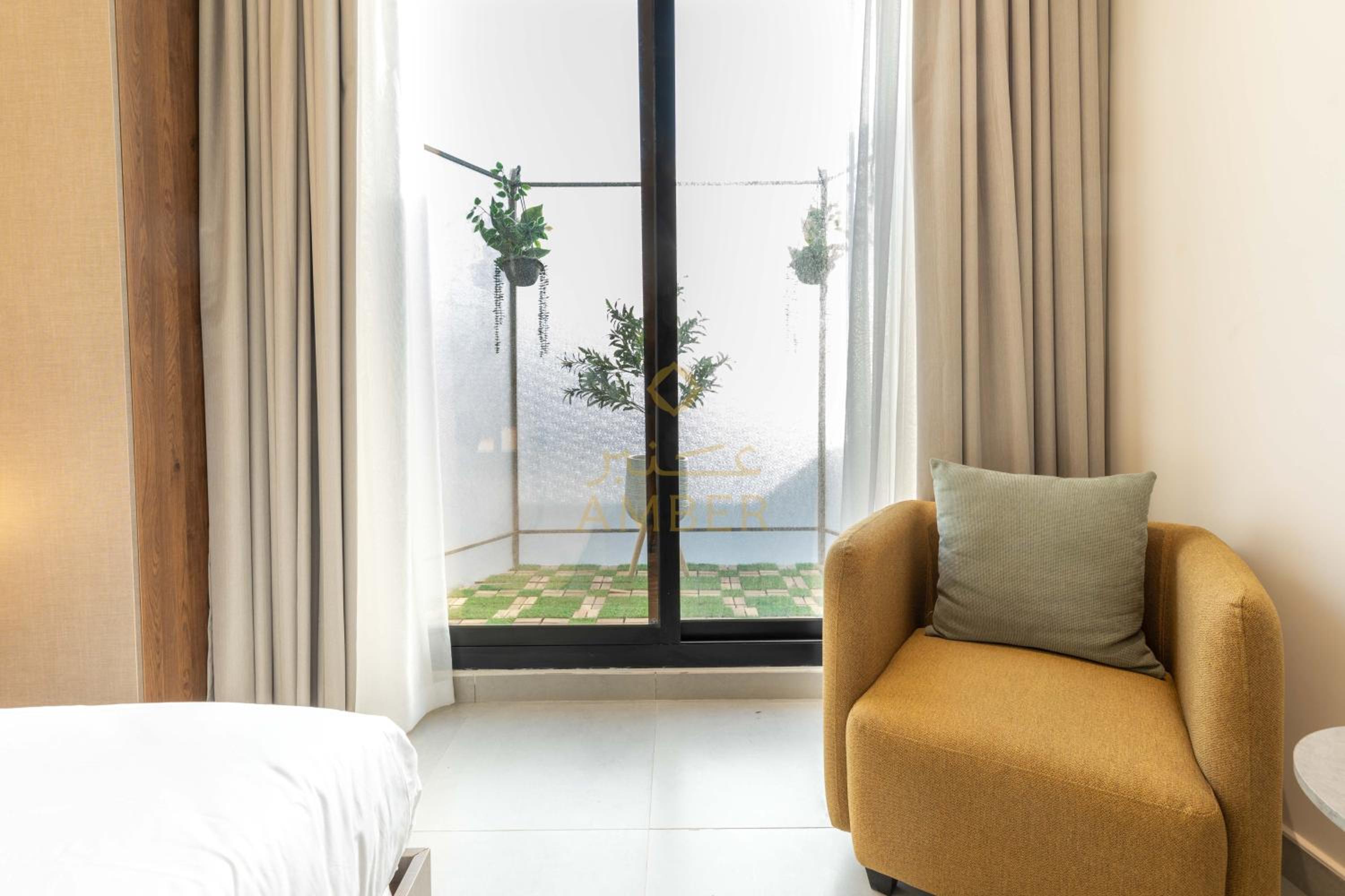 Amber Hospitality - Al Rawdah