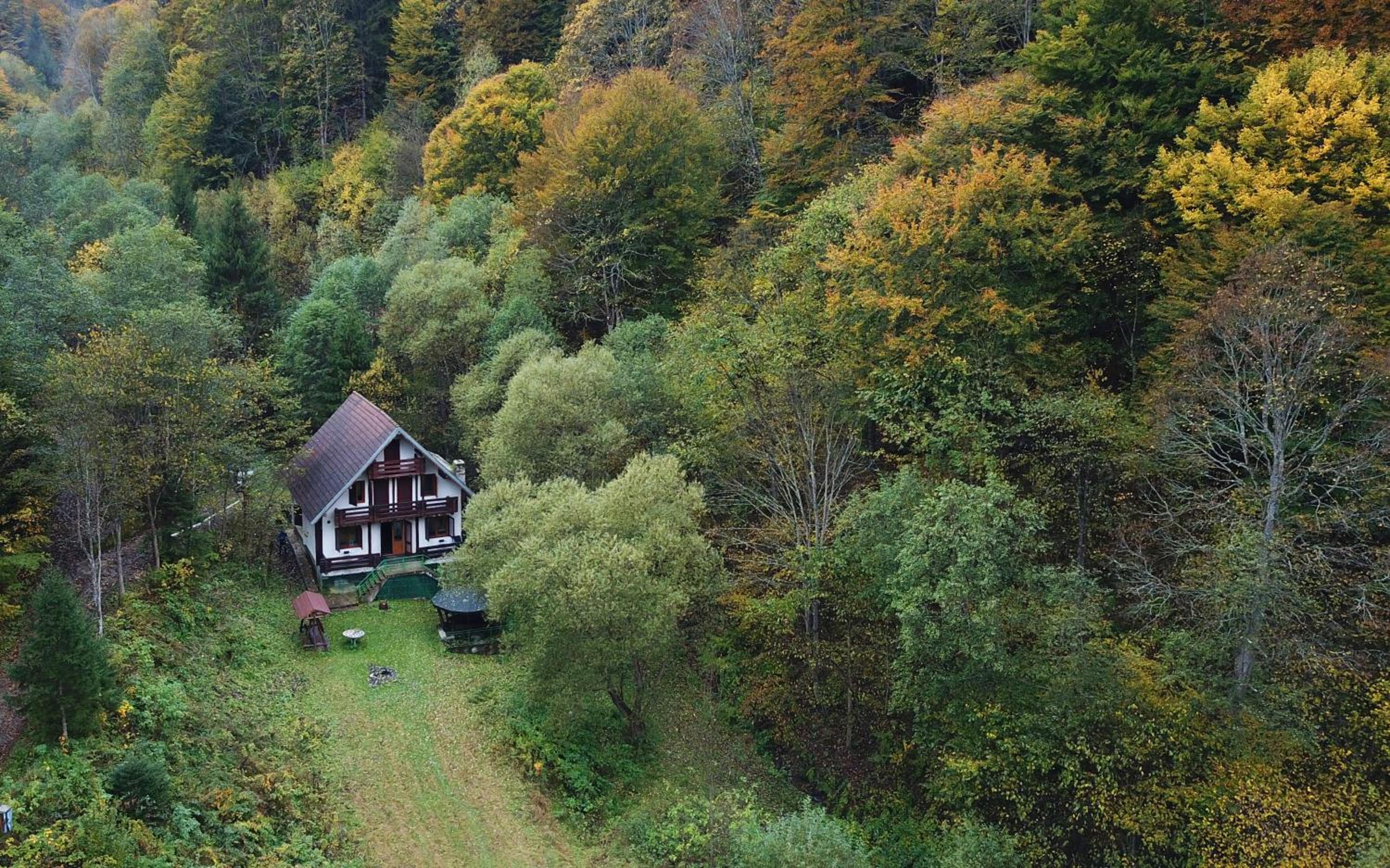Casa de vacanta Satic Piatra Craiului La Doi viermi