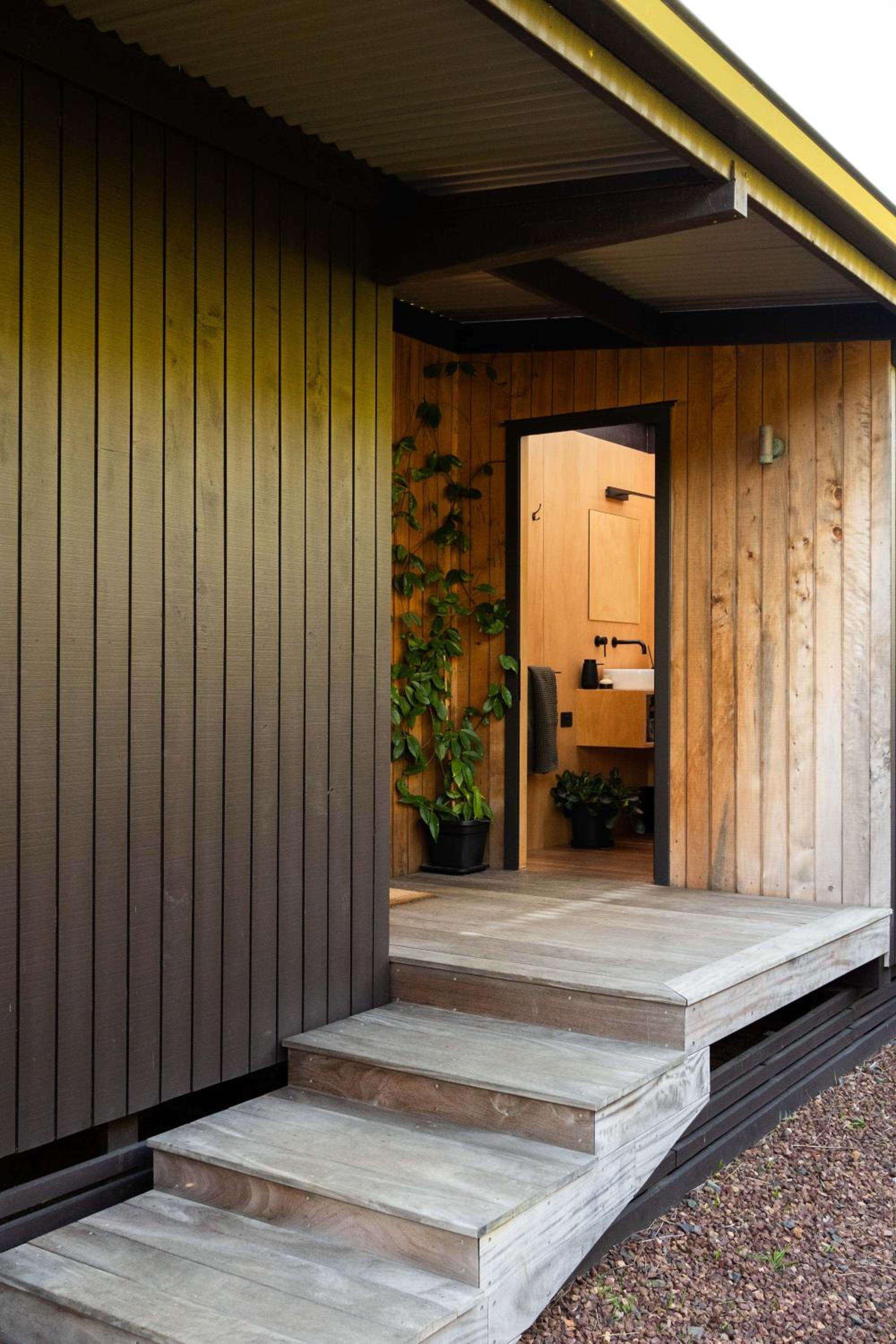 Whare Tatū