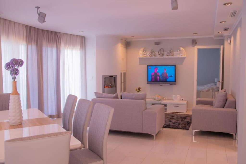 Villa Lumi