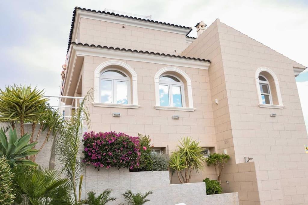 Villa Lumi