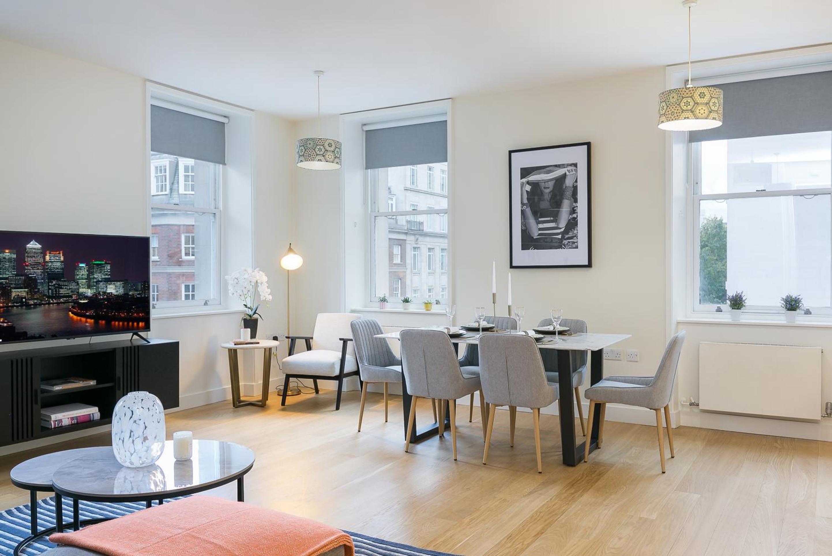 Urban Chic - Baker Street