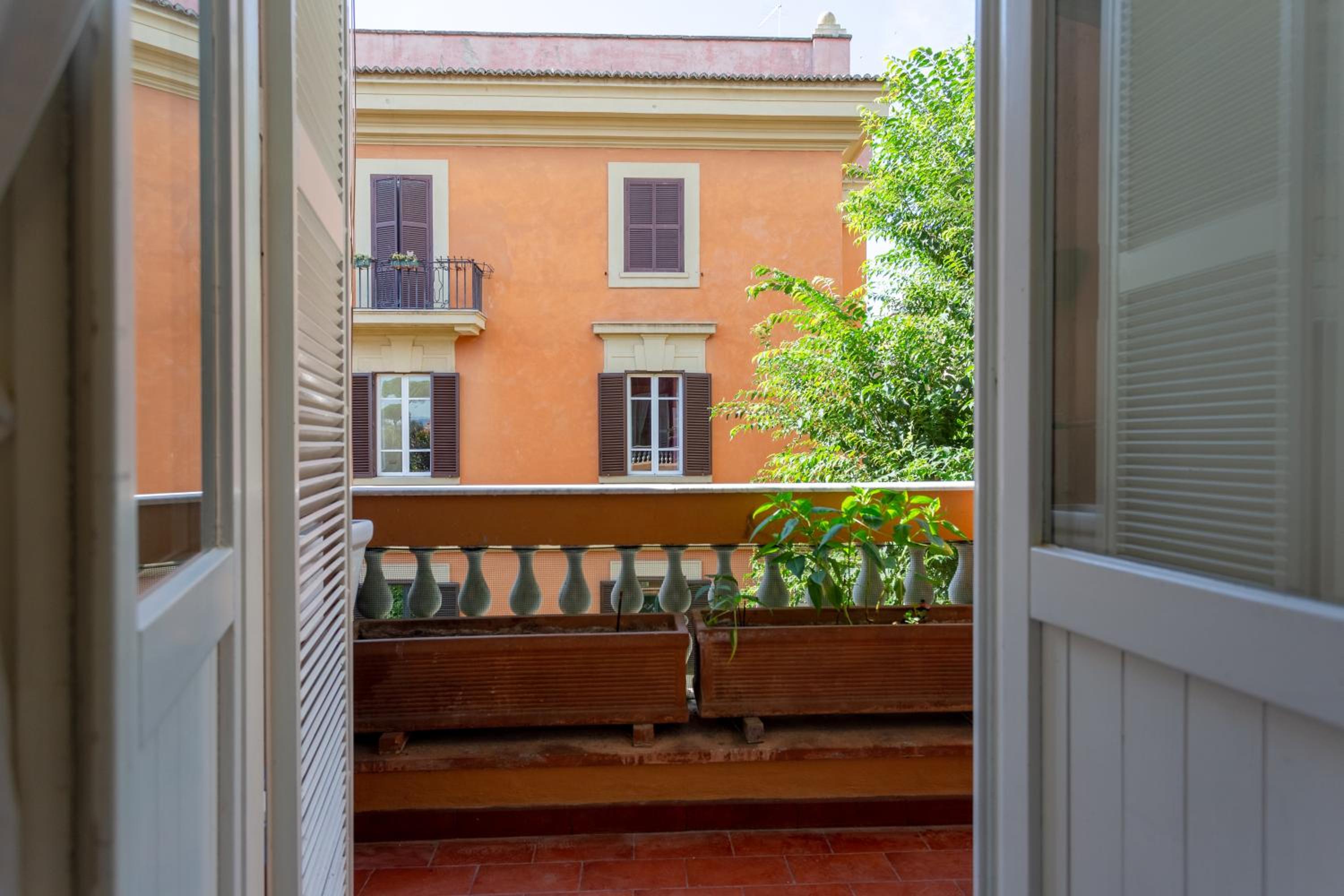 Casa Torlonia luxury residence