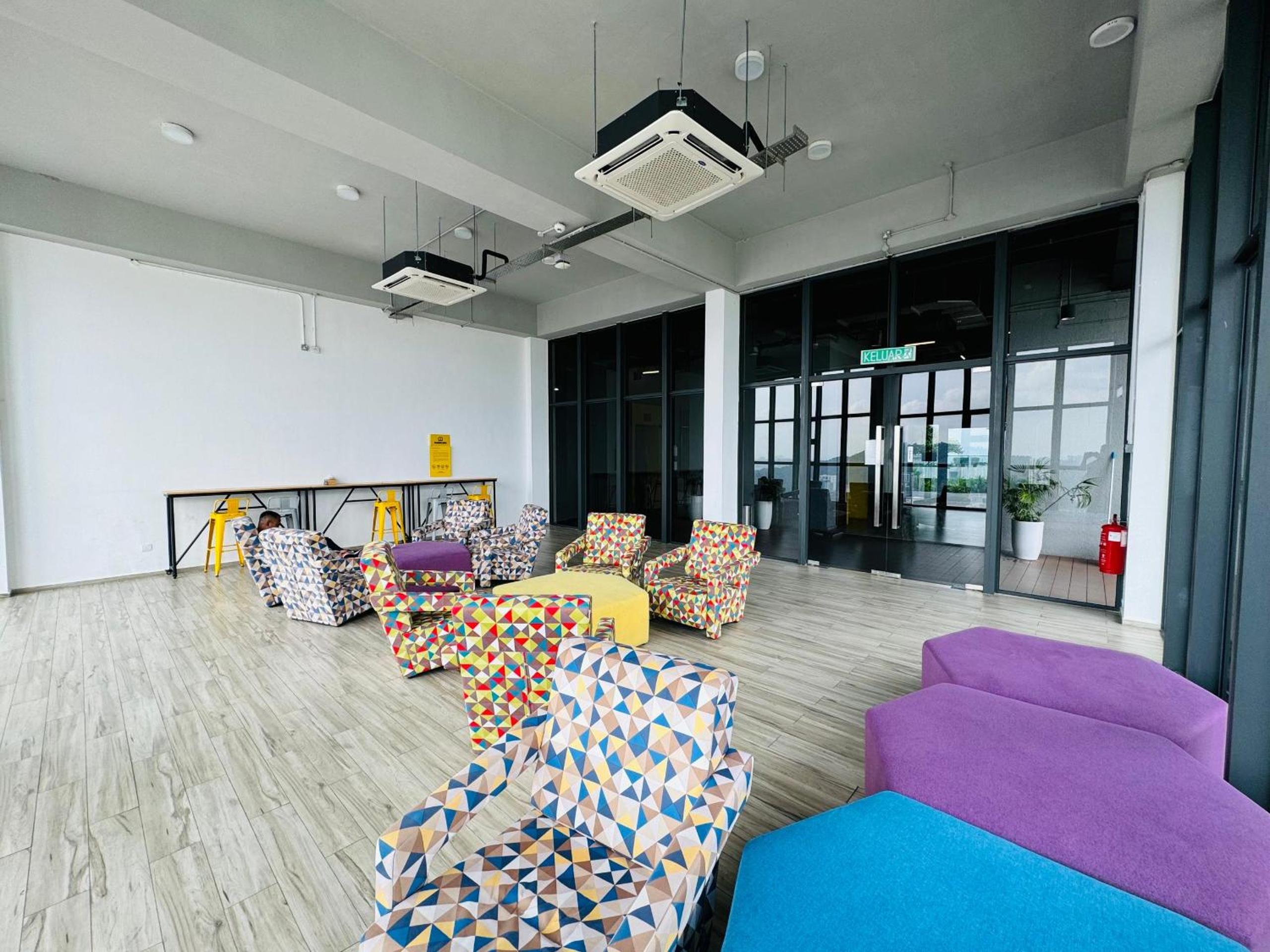 Eko Cheras Duplex by DeUrban