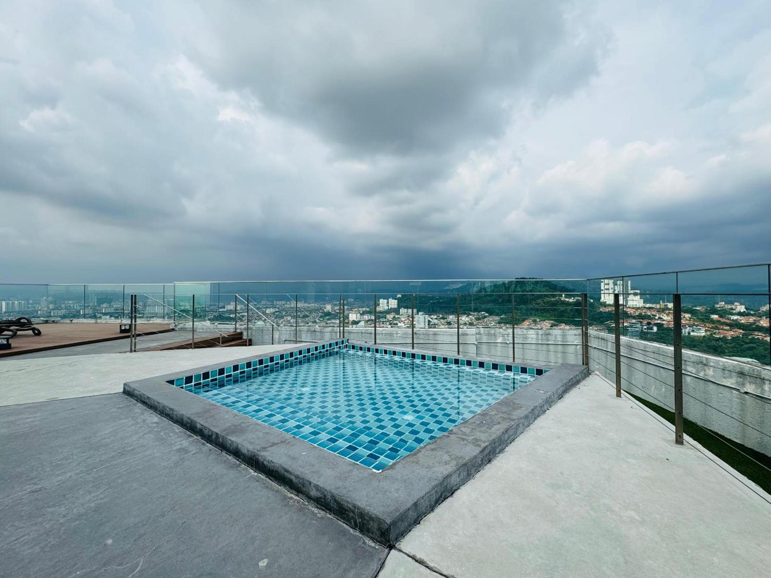 Eko Cheras Duplex by DeUrban