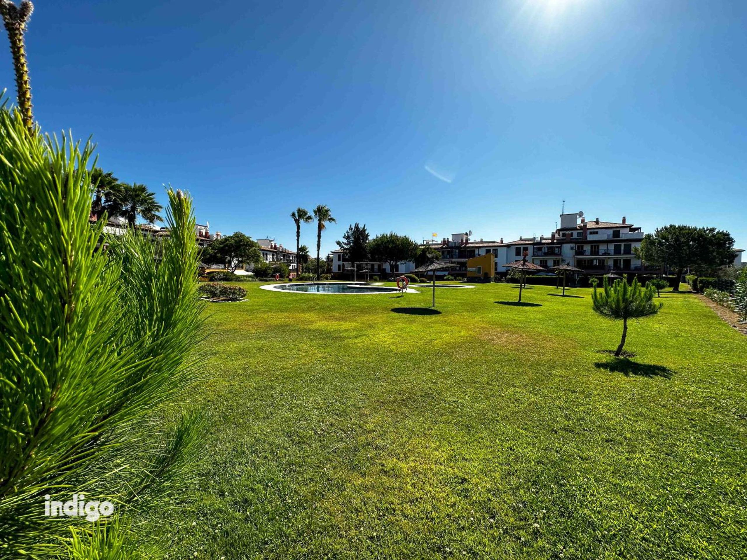 Beautiful Garden Apartment SUS01