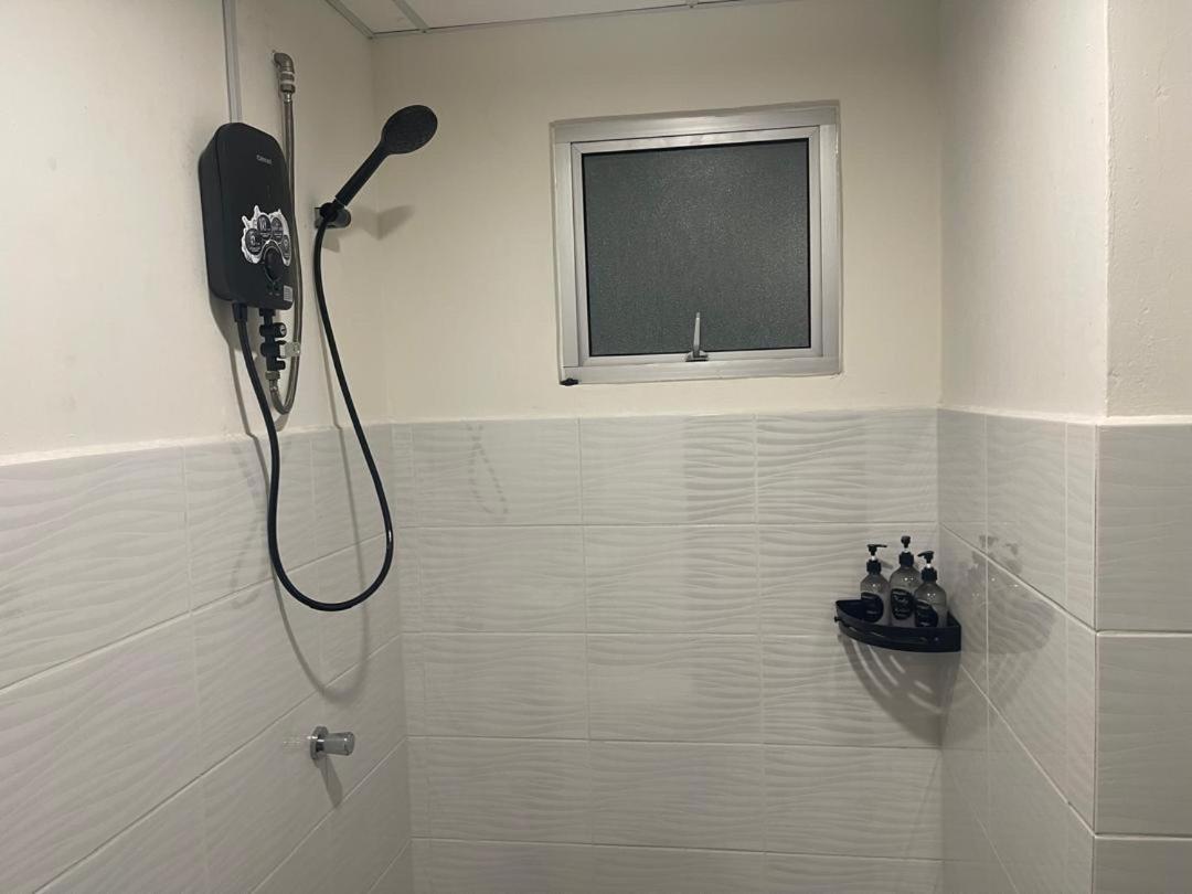 Felina Homestay Condo Selayang Batu Caves MusIim Friendly