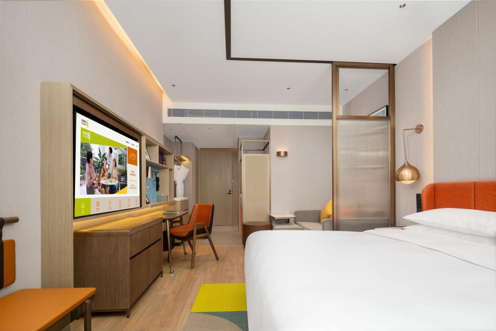 Home2 Suites By Hilton Hotel Guangzhou Baiyun International Airport Huadu Plaza Branch - Free Shuttle Bus to Guangzhou Baiyun International Airport & Free 