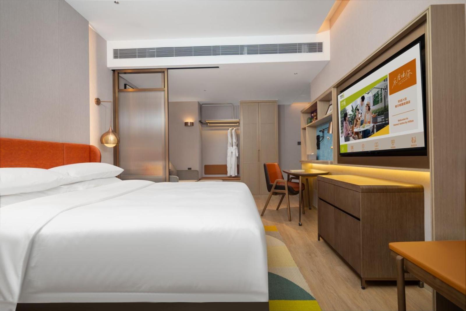 Home2 Suites By Hilton Hotel Guangzhou Baiyun International Airport Huadu Plaza Branch - Free Shuttle Bus to Guangzhou Baiyun International Airport & Free 