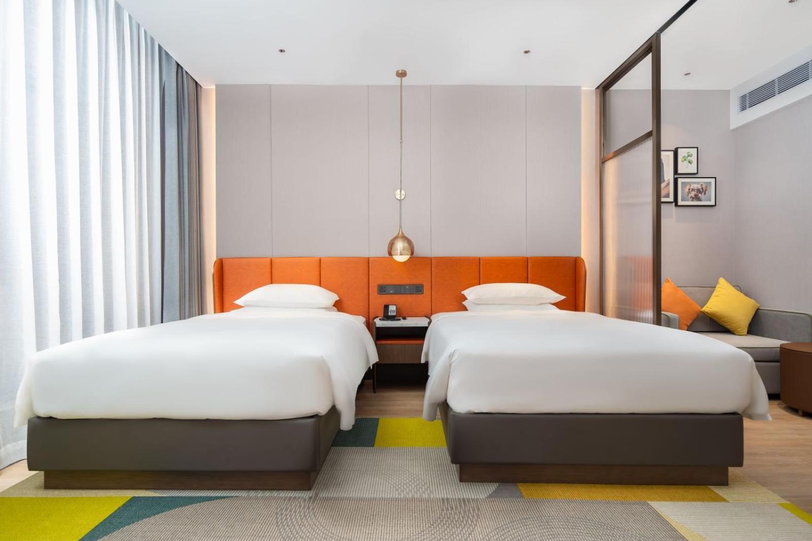 Home2 Suites By Hilton Hotel Guangzhou Baiyun International Airport Huadu Plaza Branch - Free Shuttle Bus to Guangzhou Baiyun International Airport & Free 