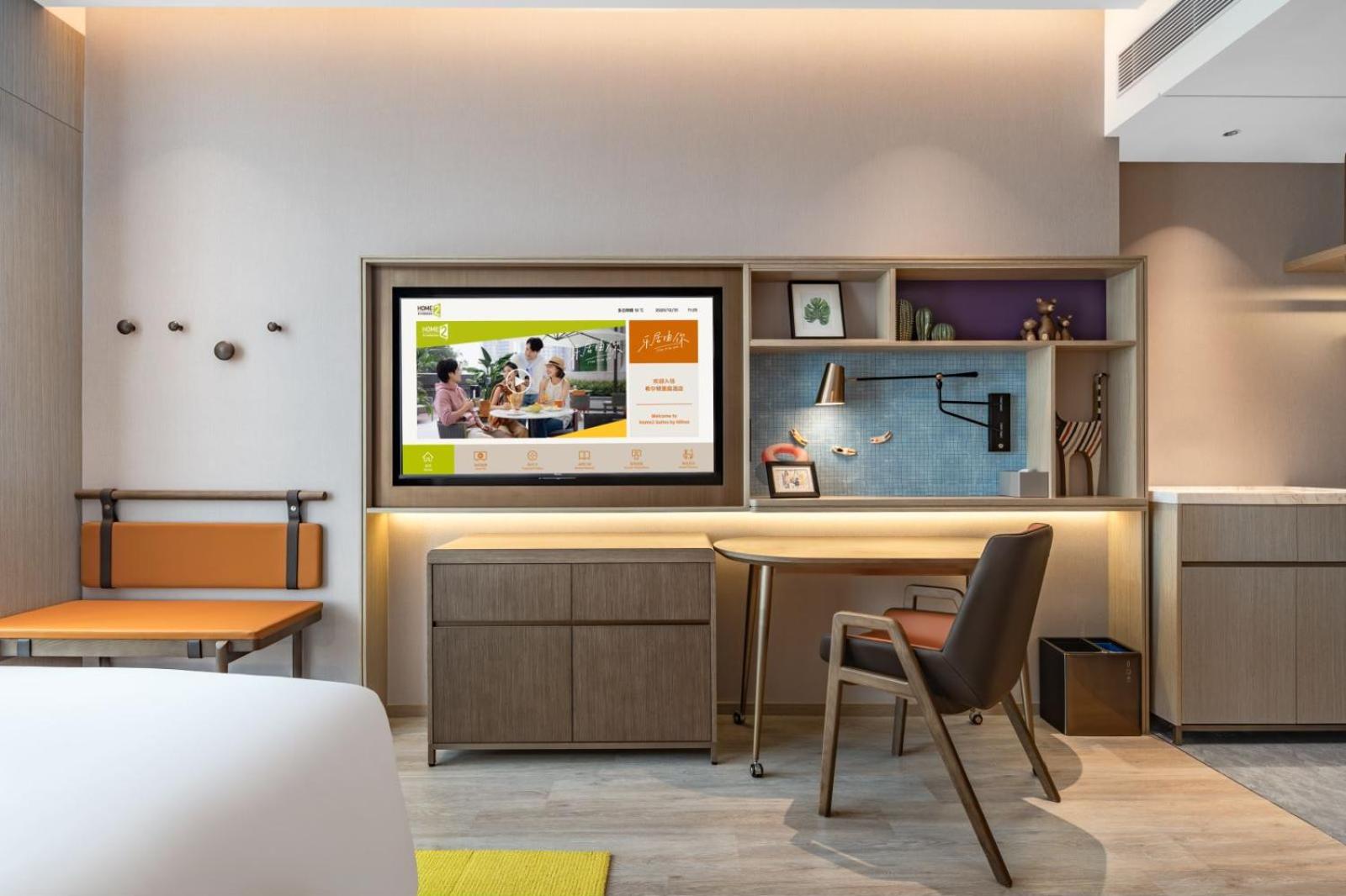 Home2 Suites By Hilton Hotel Guangzhou Baiyun International Airport Huadu Plaza Branch - Free Shuttle Bus to Guangzhou Baiyun International Airport & Free 
