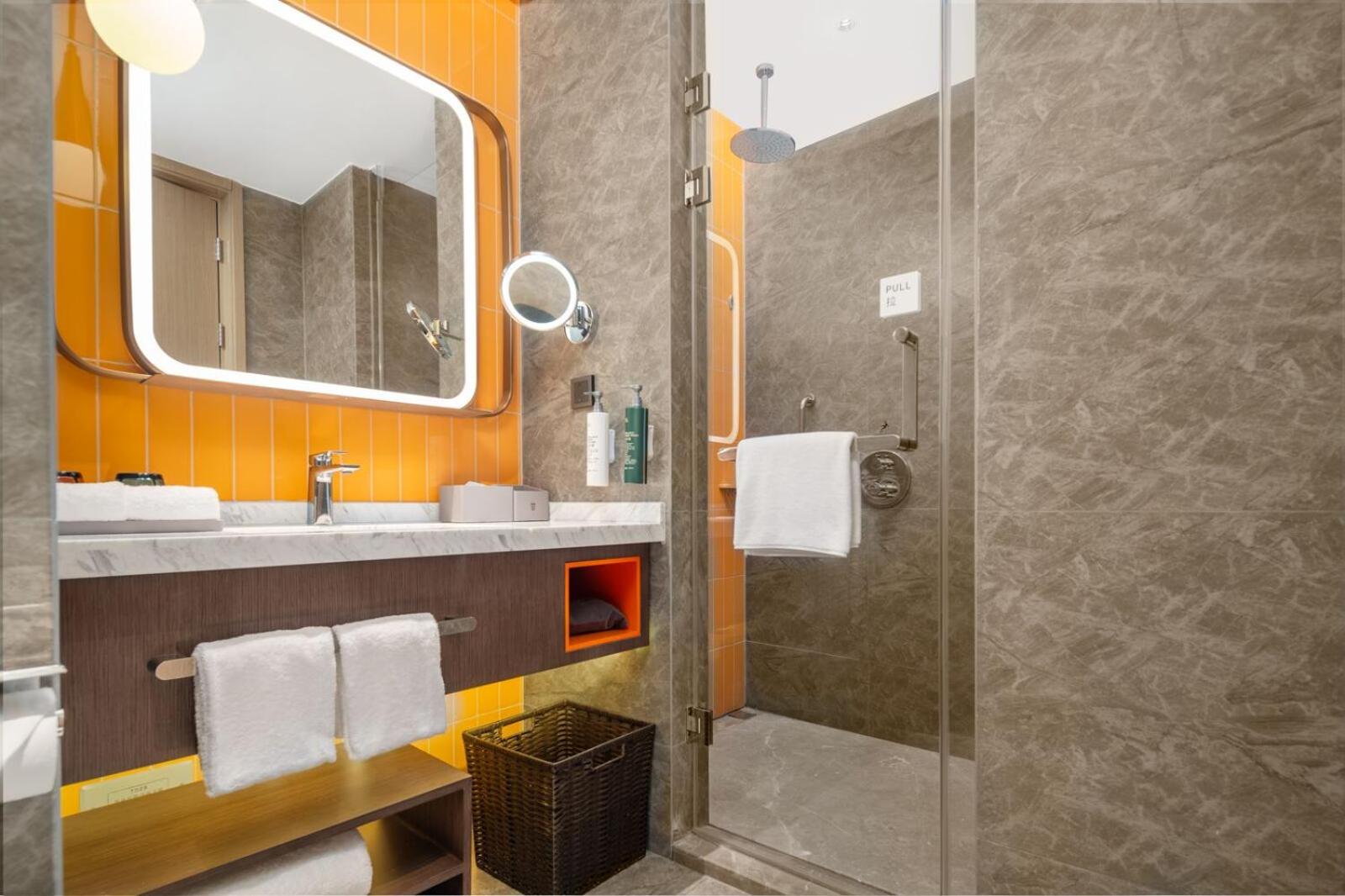 Home2 Suites By Hilton Hotel Guangzhou Baiyun International Airport Huadu Plaza Branch - Free Shuttle Bus to Guangzhou Baiyun International Airport & Free 