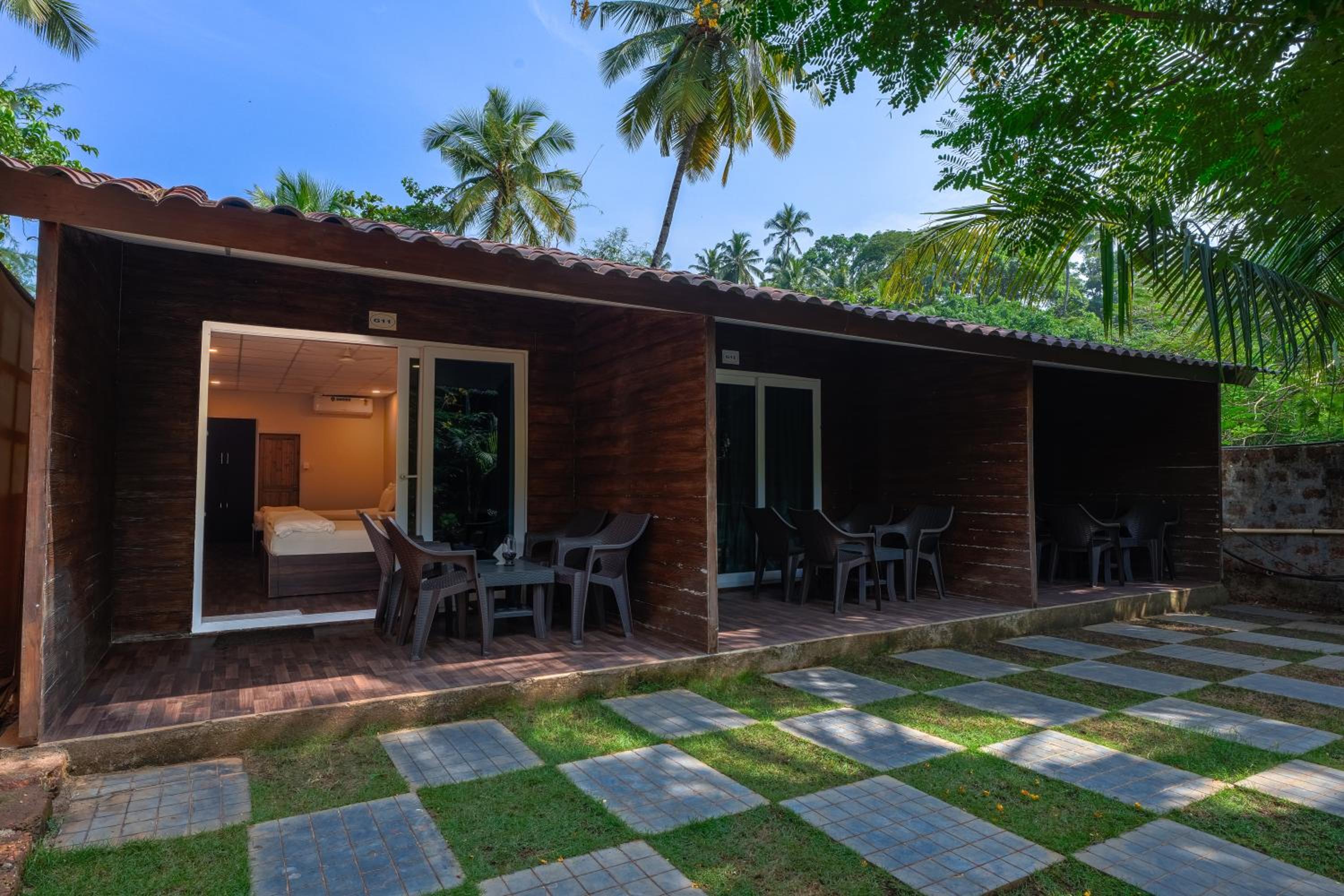 Marron Sea View Resort view 2