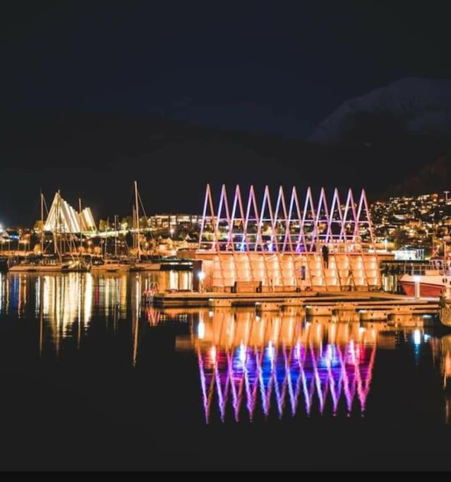 Lys og koselig leilighet nært flyplass og tur terreng view 2