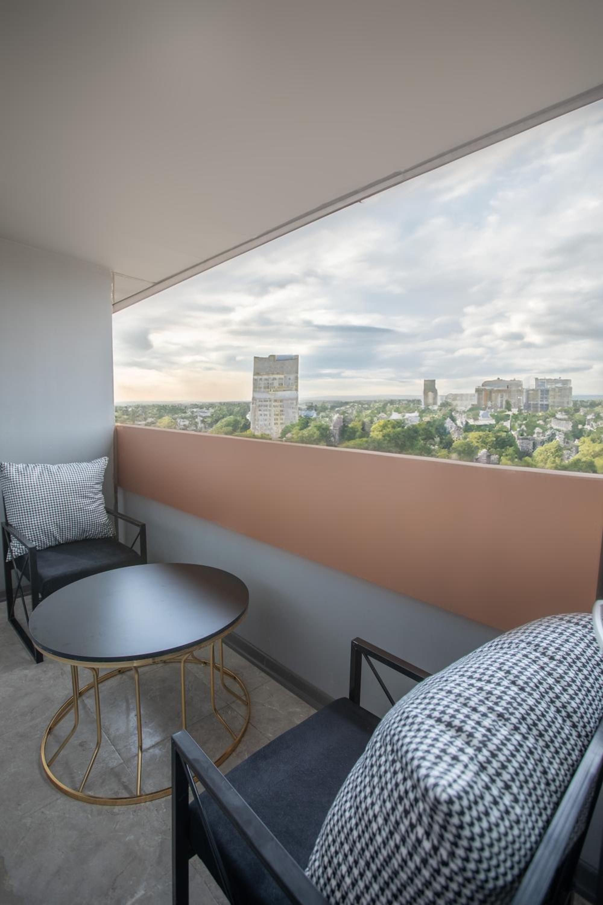 Liza Suit Otel - Image 11