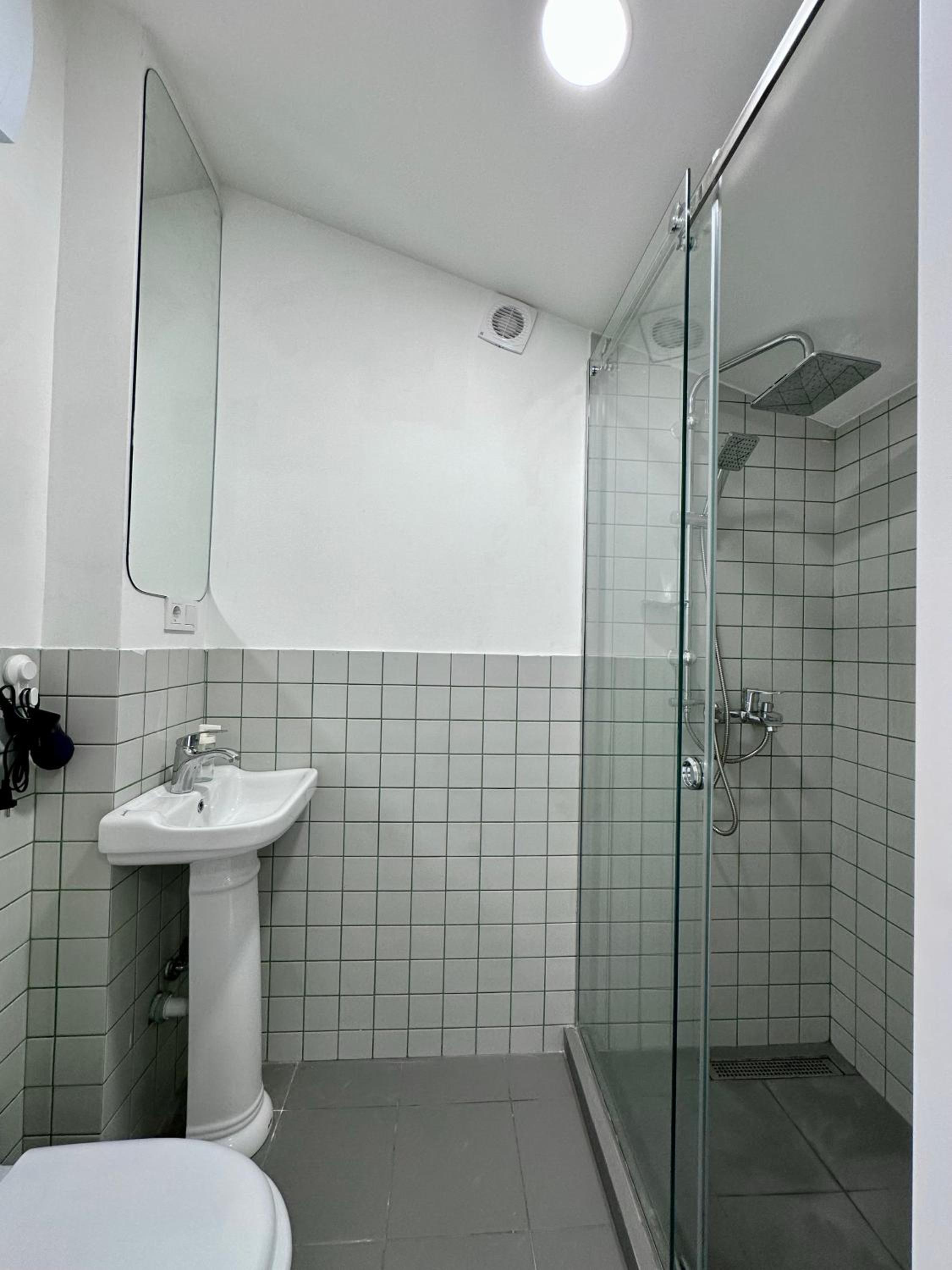 Tiny apartments on Orbeliani square - Green line