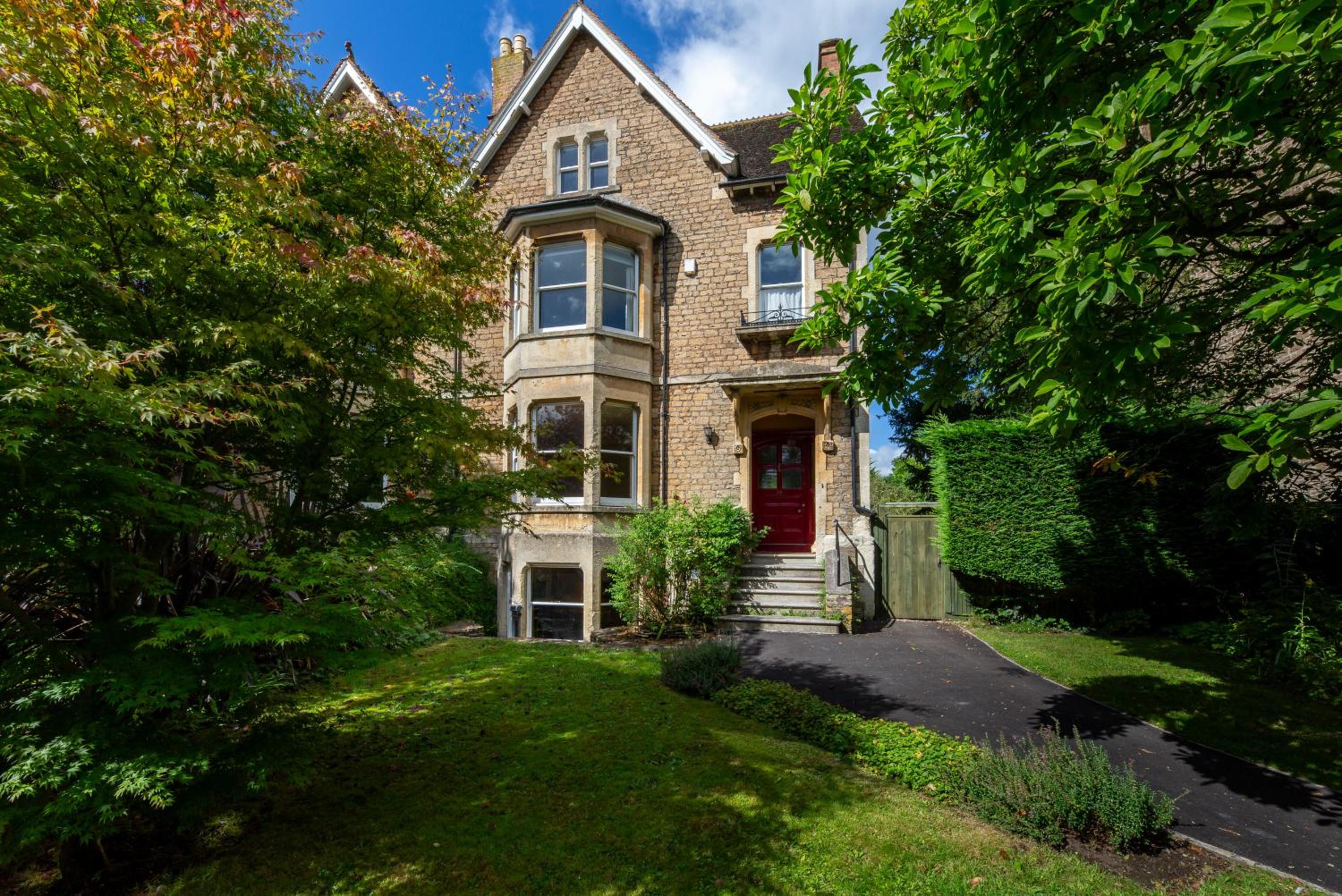 Edwardian Town House