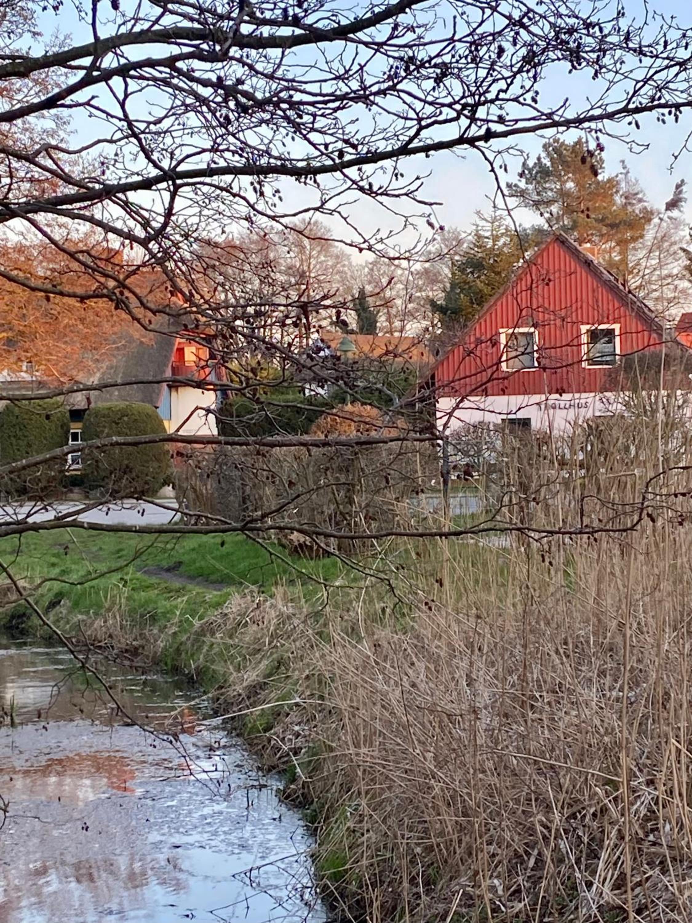 TROLLHUS - Großes familienfreundliches Ferienhaus