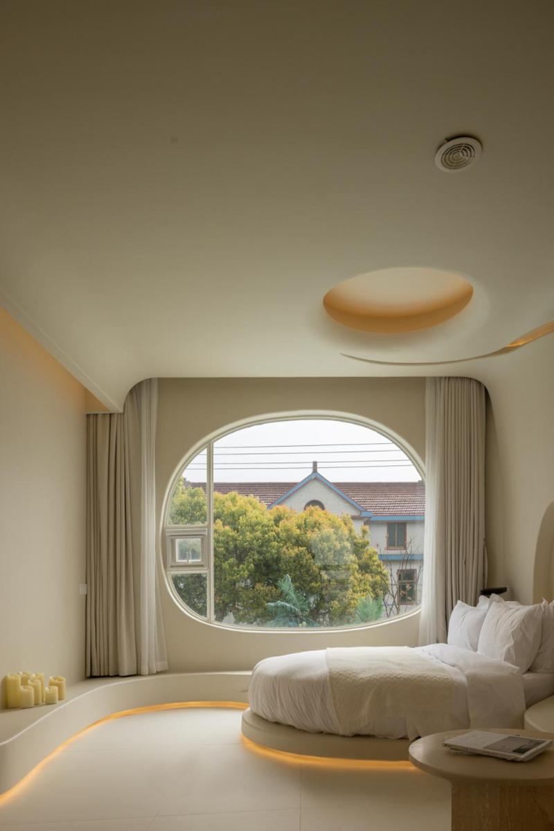 Shanghai Mira Chateau Vacation Homestay