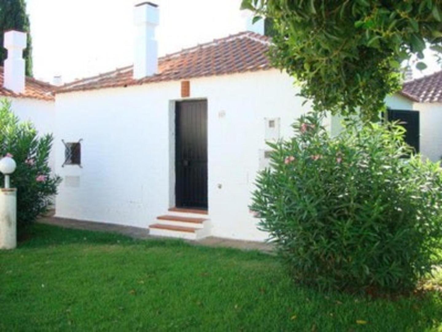 Pedras D'El Rei Cozy Apartment by Trip2Portugal view 2