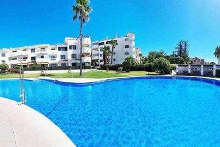 Precioso apartamento céntrico con piscina salada