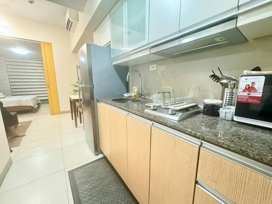 Luxurious Place in Uptown BGC view 5
