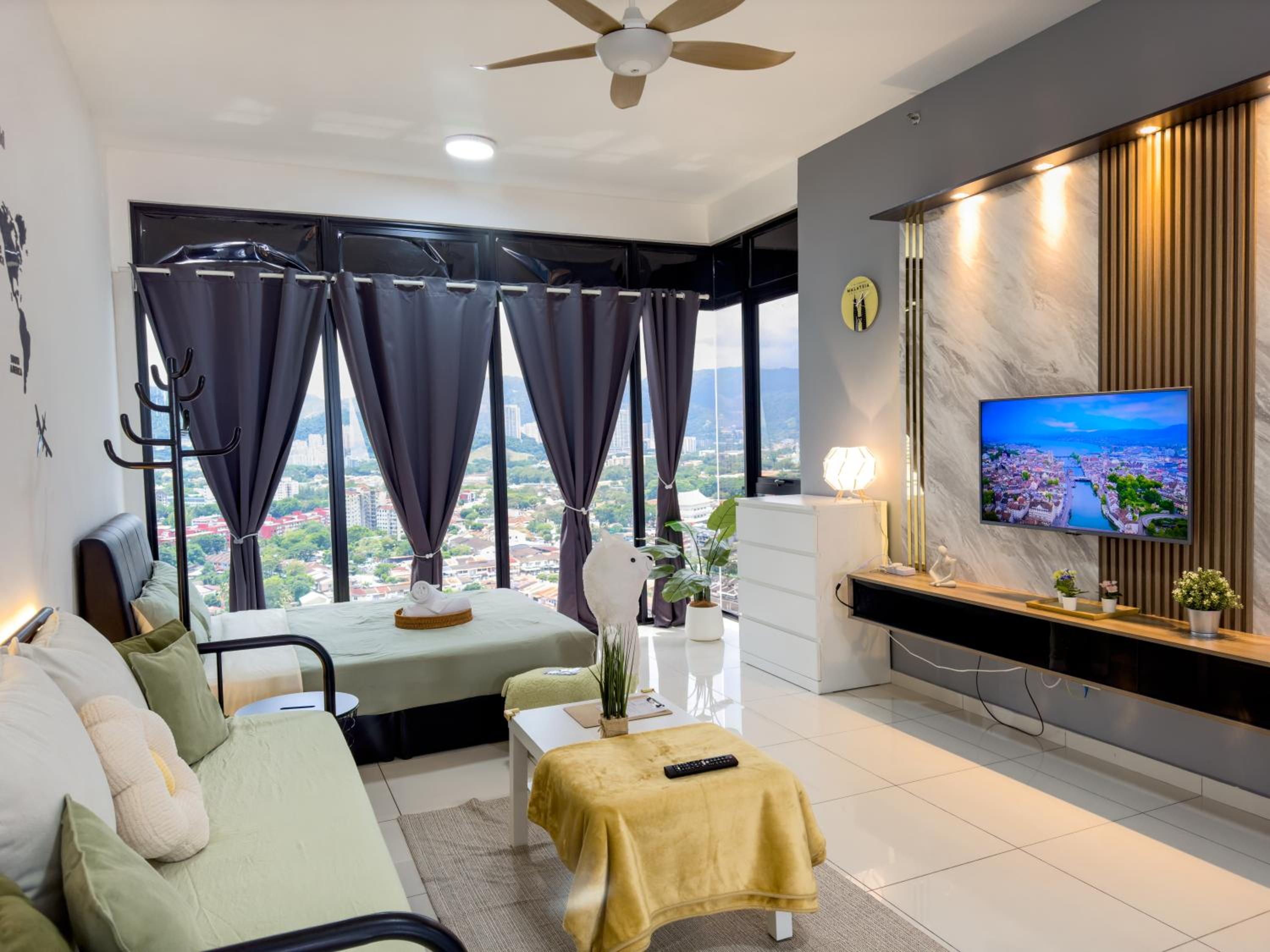 Beacon Executive Suite with Skypool 2BR 11pax GeorgeTown Penang photo 5