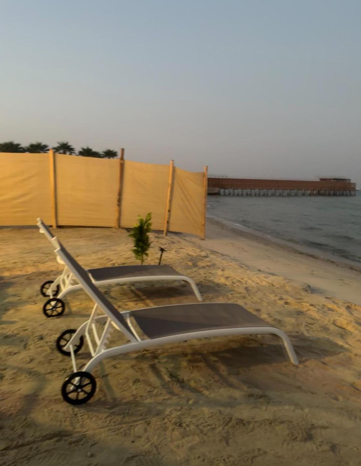 Beach Camp