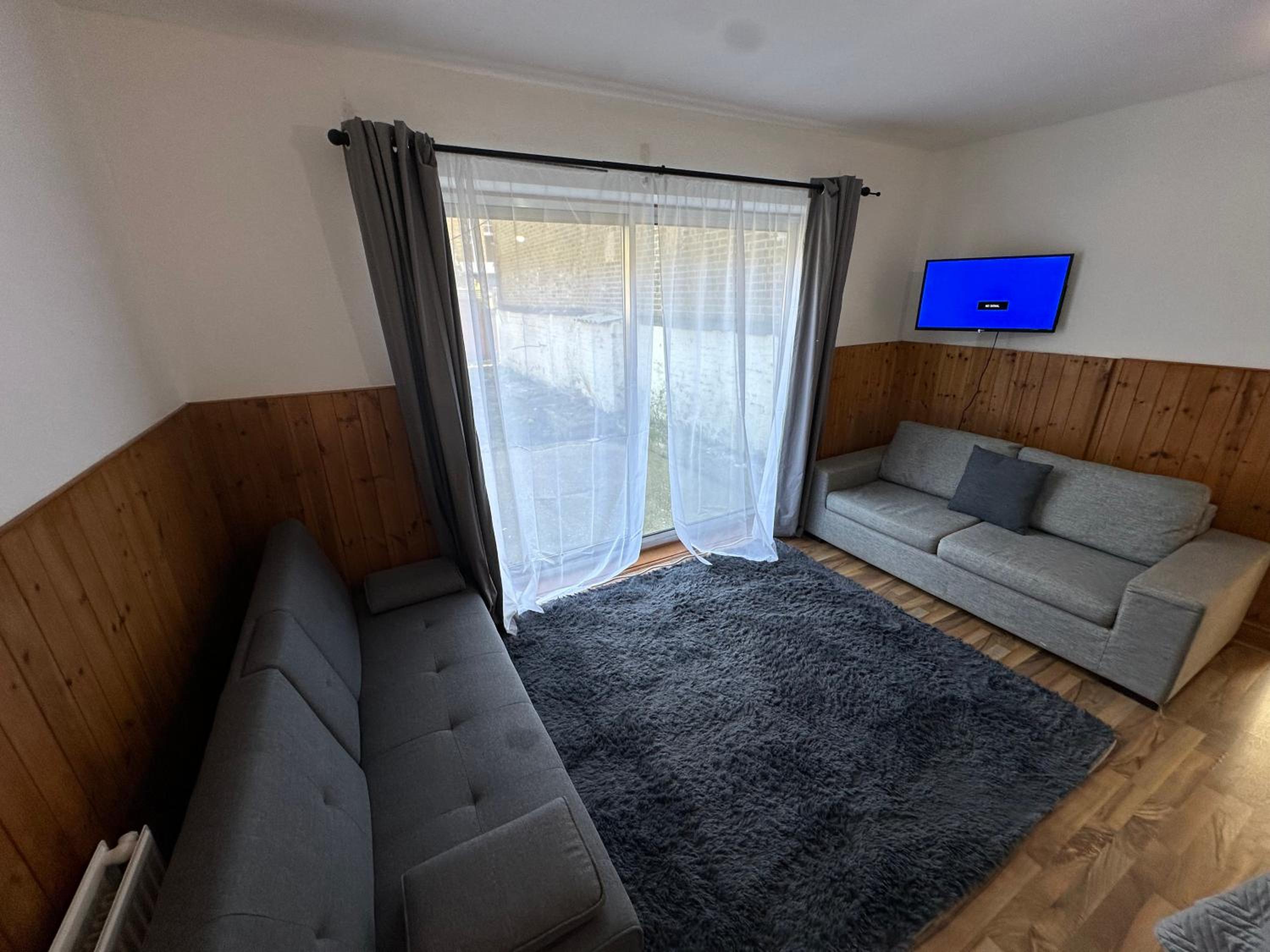 Ustay Fulham
