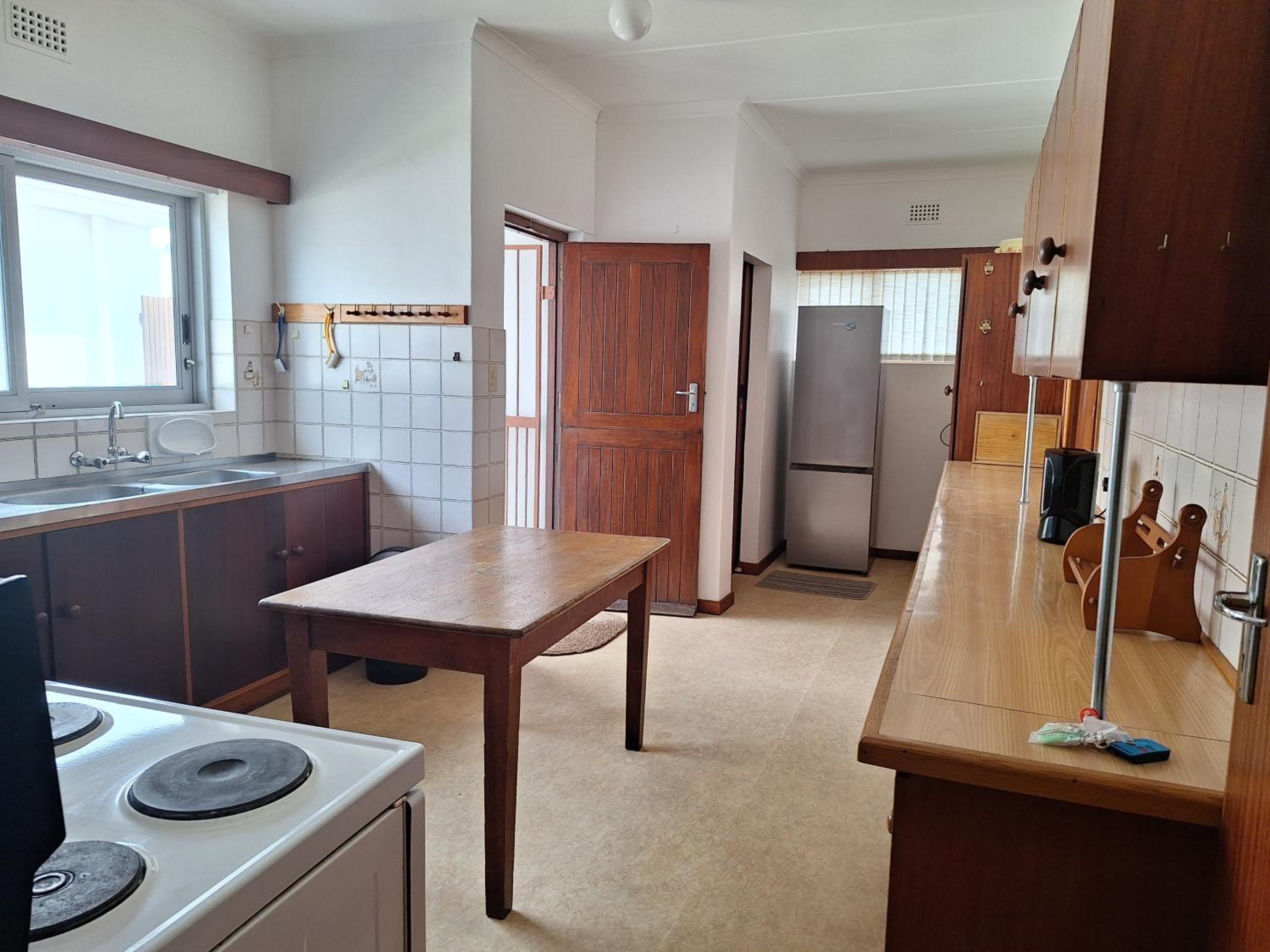 Strelitzia House