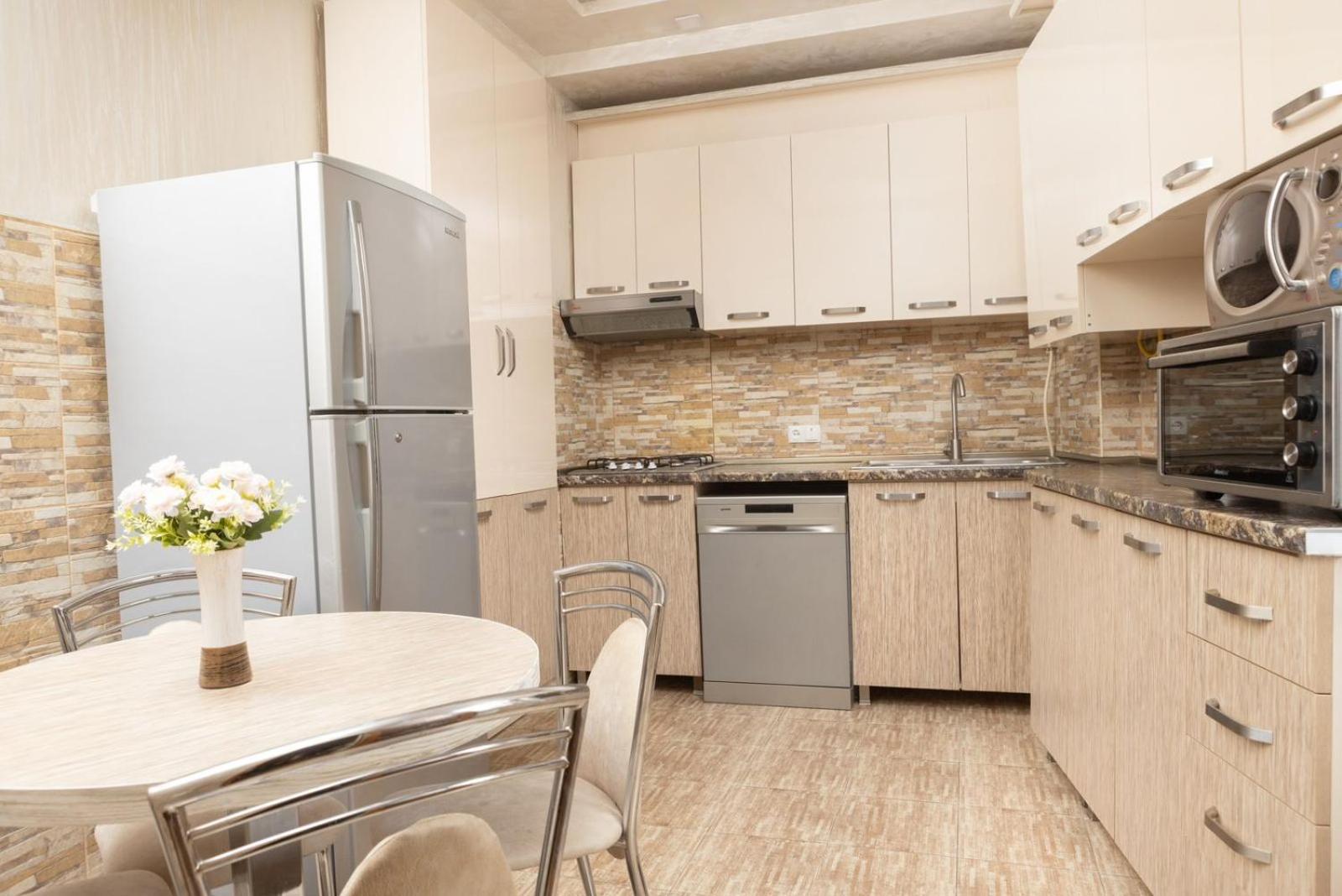 Saryan Street 2 Bedroom Large apt with Balcony