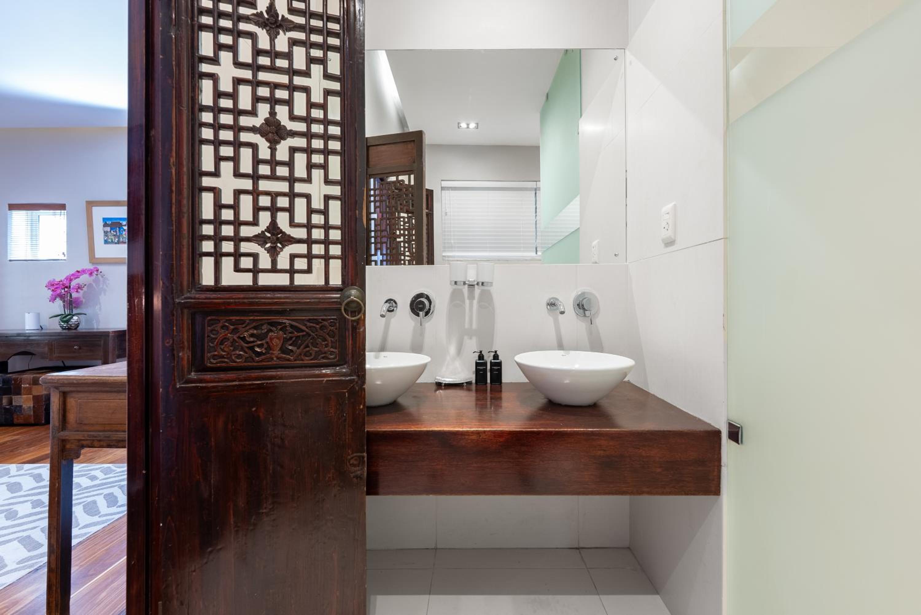 The Cape Bali Luxury Villa with Ocean Views in Camps Bay