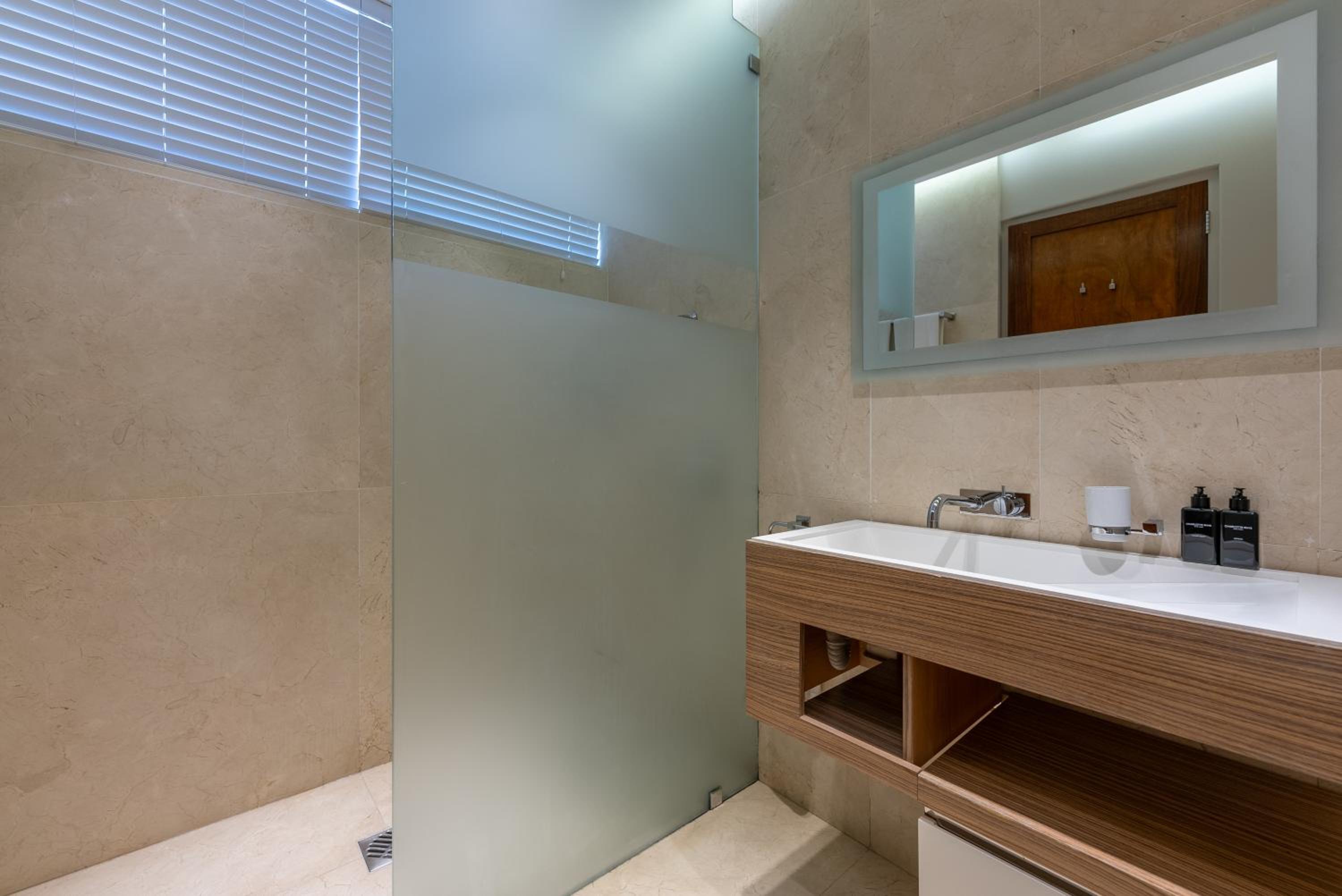 The Cape Bali Luxury Villa with Ocean Views in Camps Bay