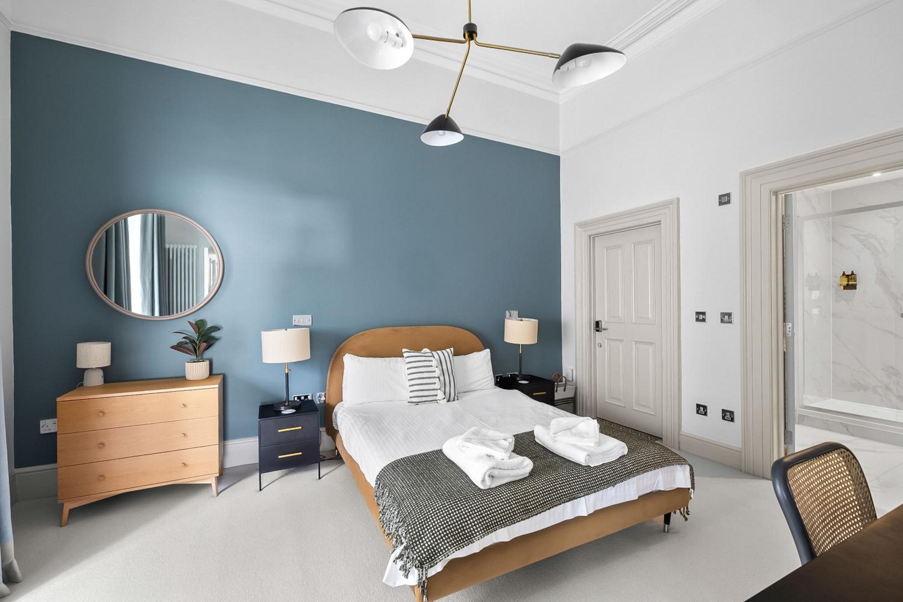 1 Bed - Napier by Pureserviced view 5