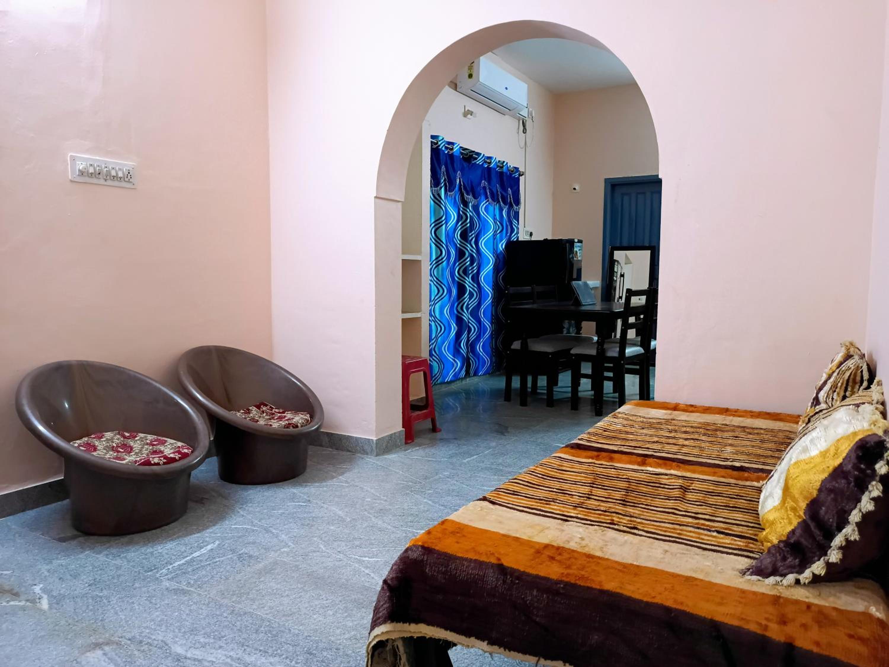 SIGNlN Homestay Master Four Guest Room First EFs Triple 8 Triple 6 zero 628 view 5