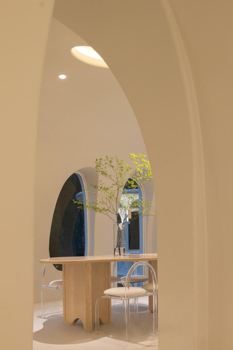 Shanghai Mira Chateau Vacation Homestay