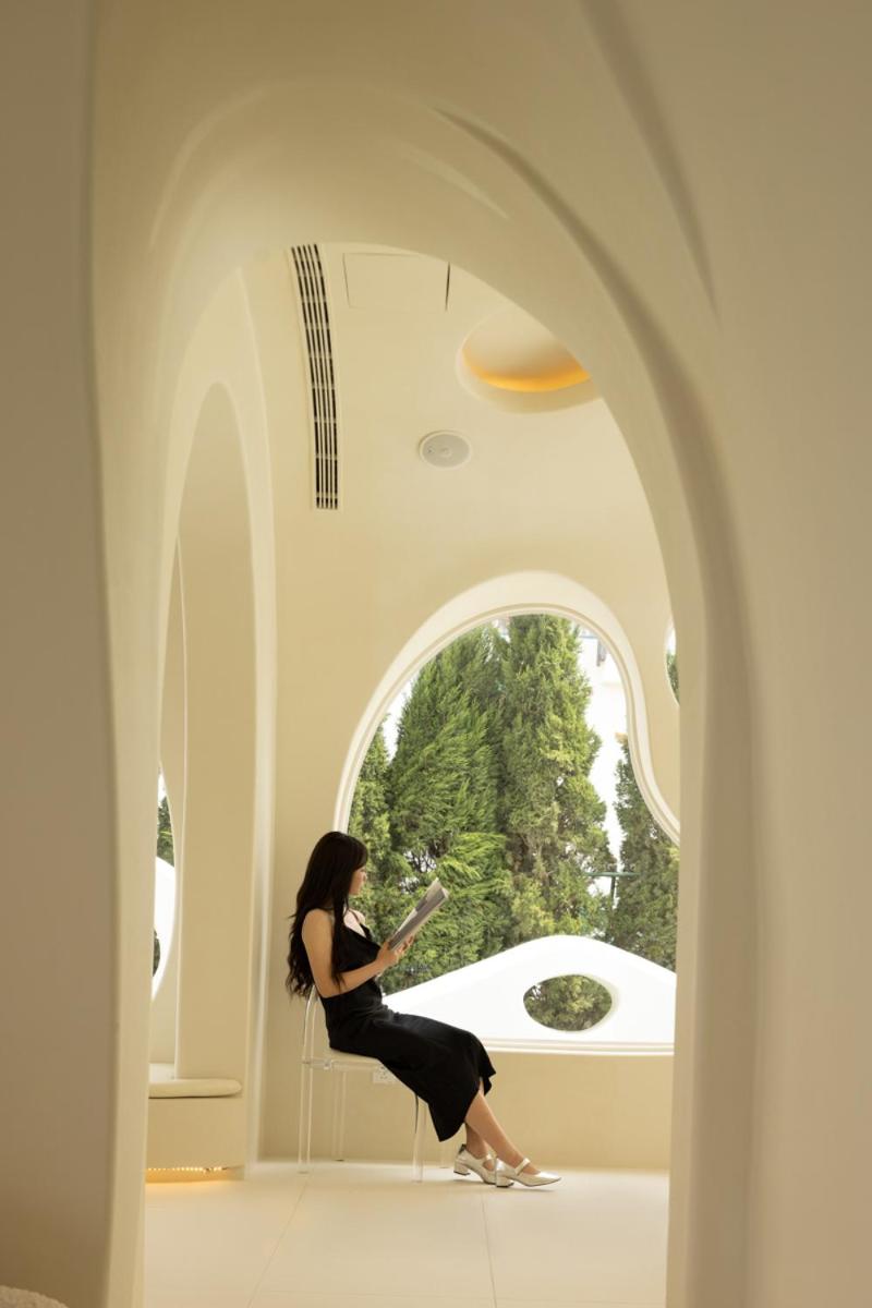 Shanghai Mira Chateau Vacation Homestay