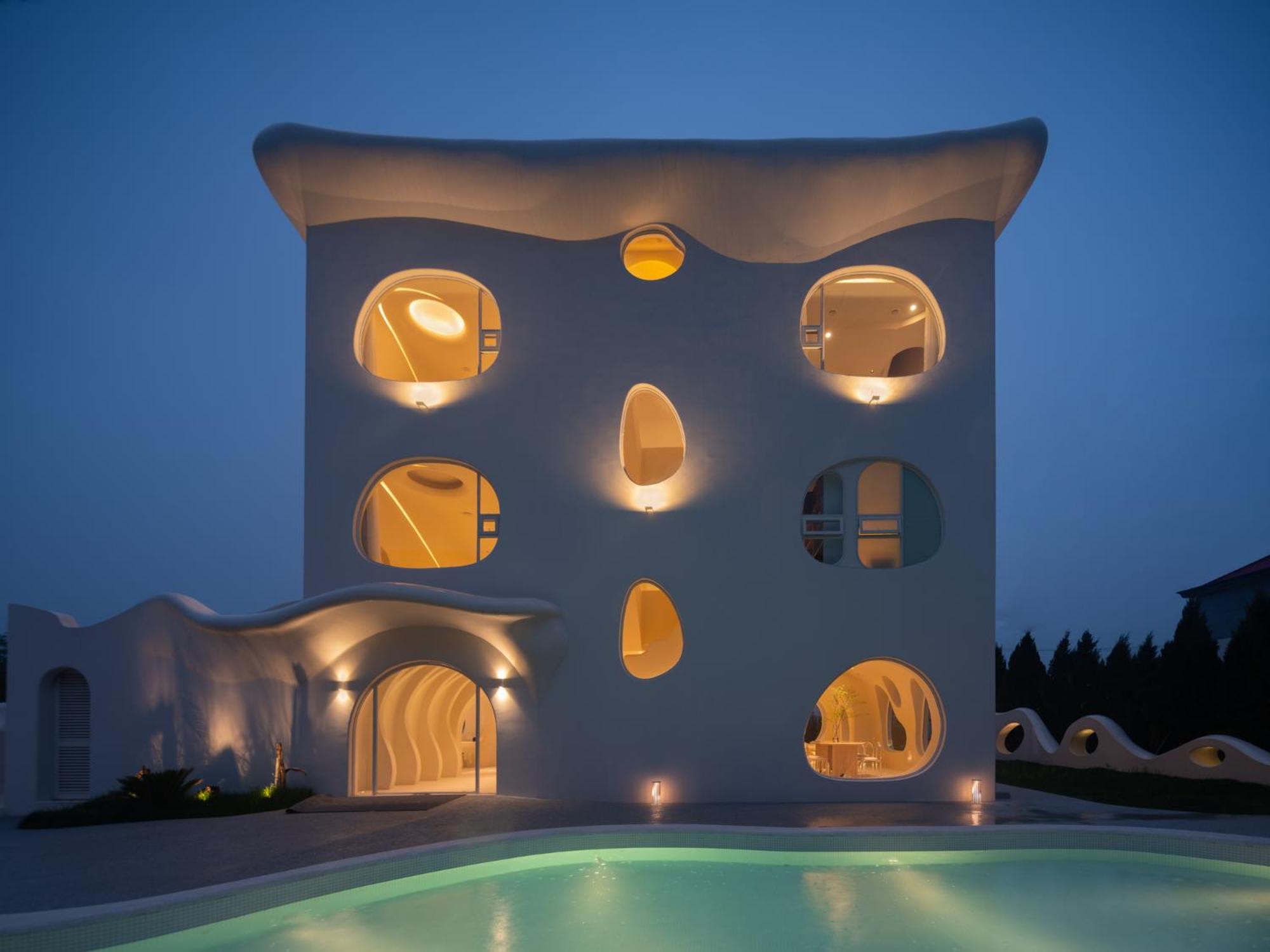 Shanghai Mira Chateau Vacation Homestay