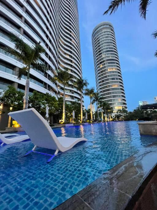 Saigon Luxury 2Bds Central Apartment