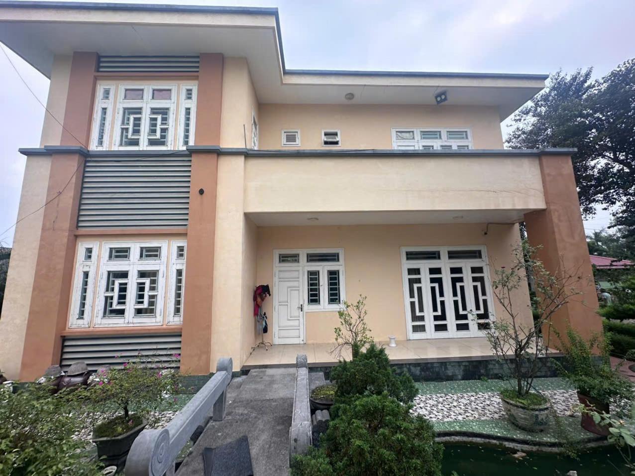 Sống cùng chủ nhà tại nhà vườn